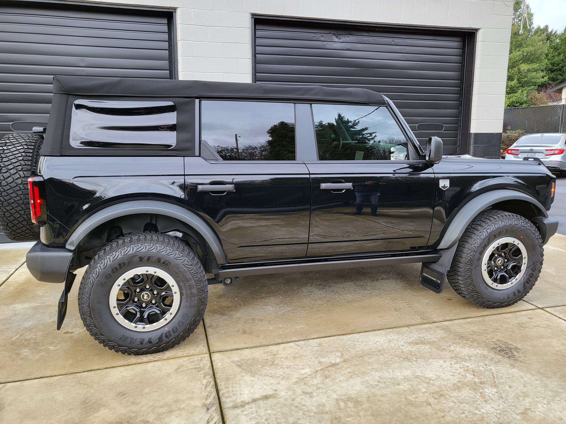 Ford Bronco Request: Carbonized Grey vs Shadow Black pics 20220107_131057