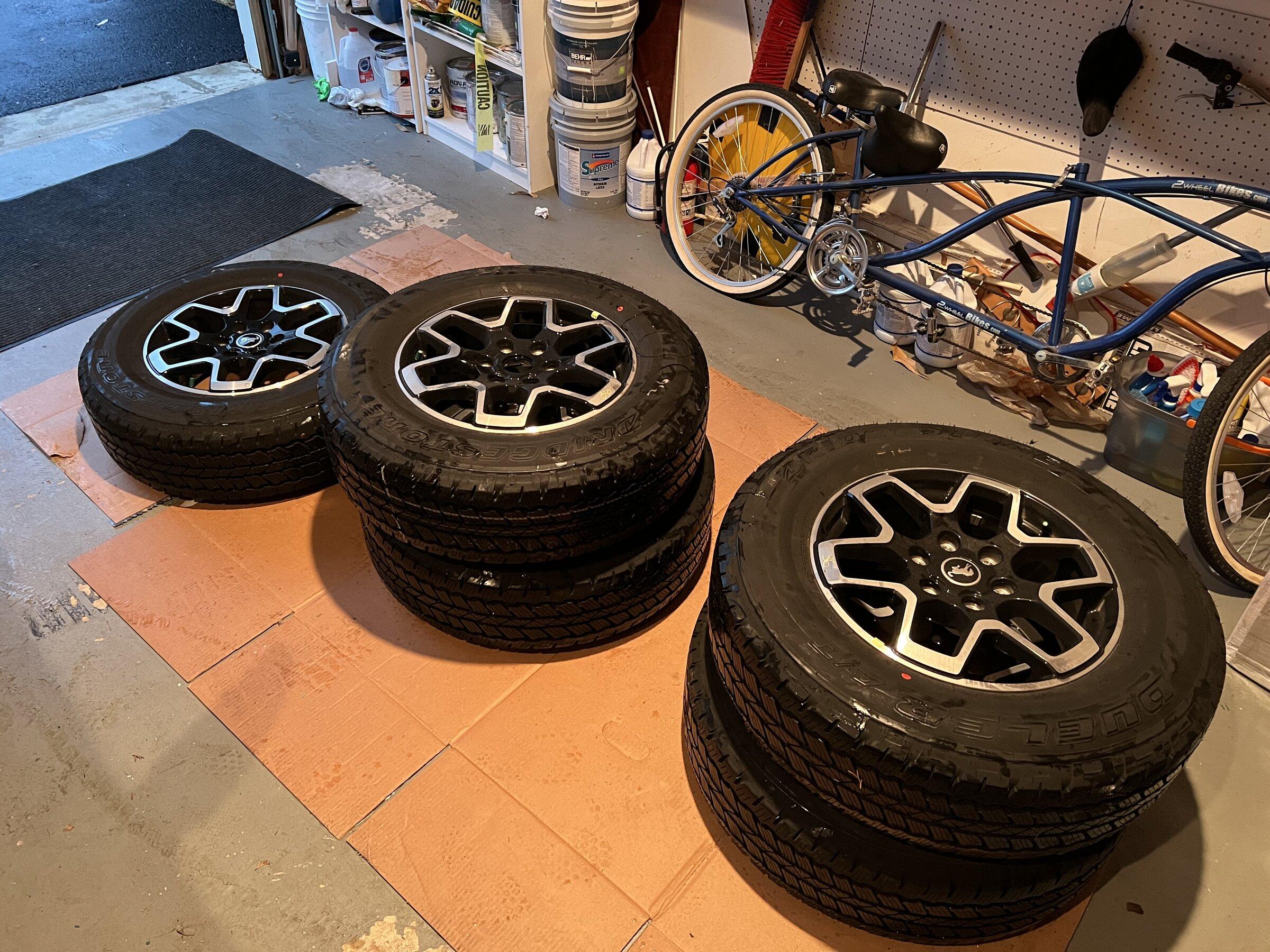 Ford Bronco WTS: Outer Banks Wheels and Tires 9F24B145-A1C8-46FE-AAF7-5F8FA83B8FE2