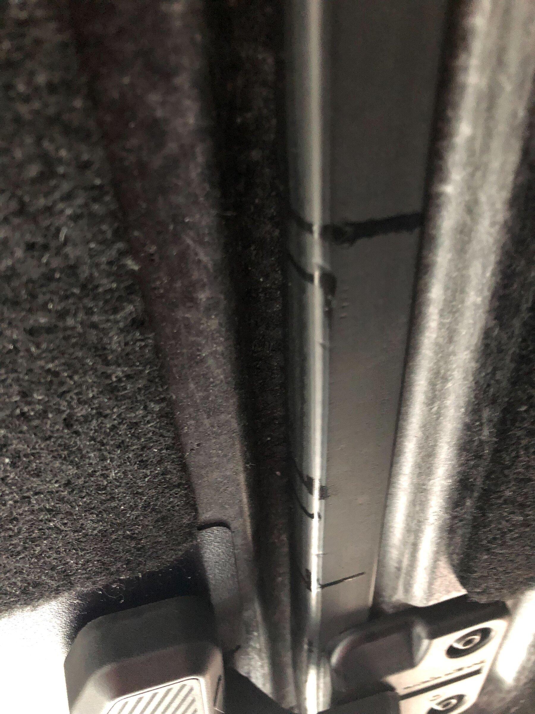 Ford Bronco MIC Hard Top Leaking leak 2