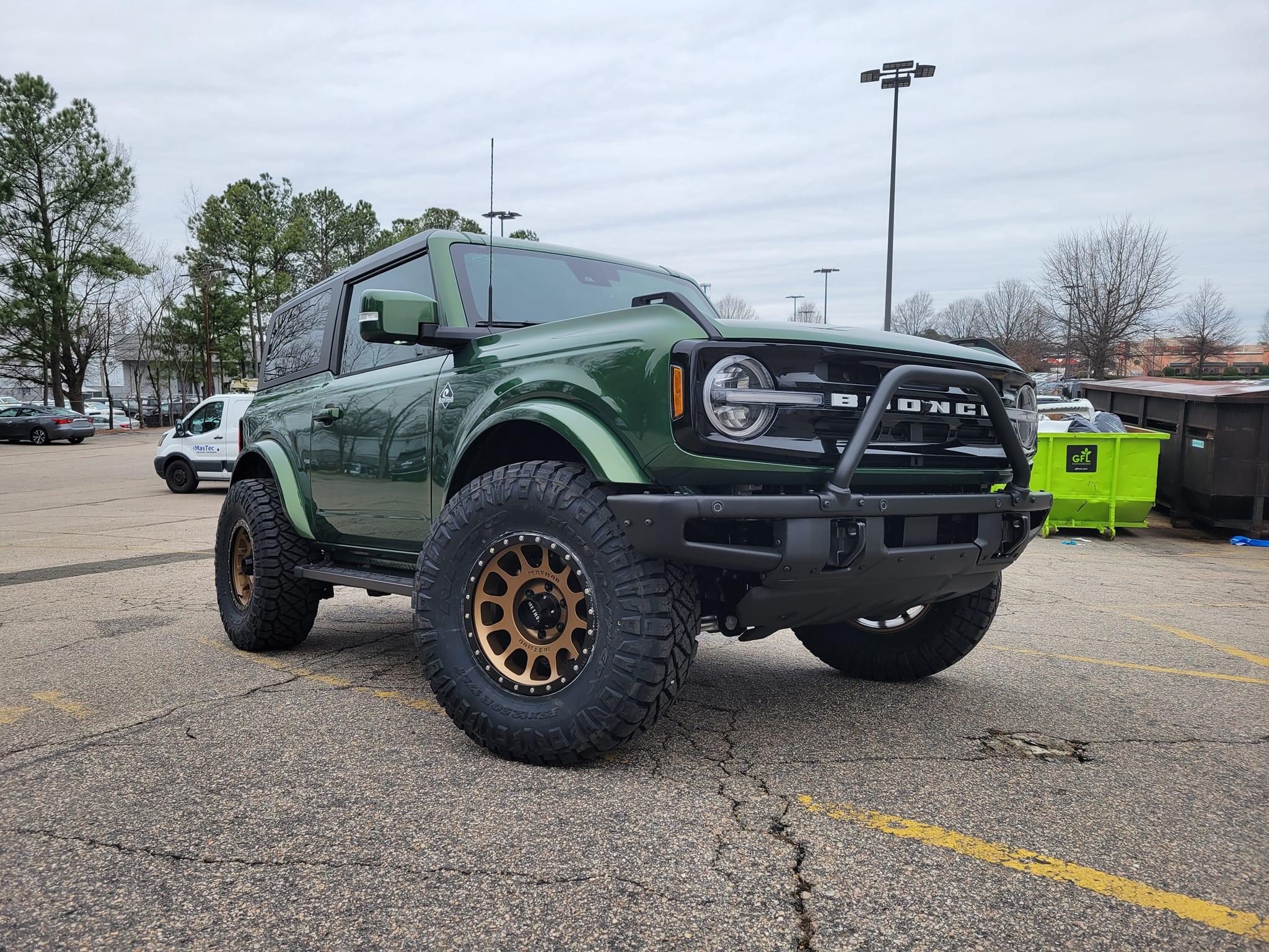 Ford Bronco Eruption Green Broncos + Bronze Wheels are perfect match 272315453_10158592390500994_2766490327585582404_n
