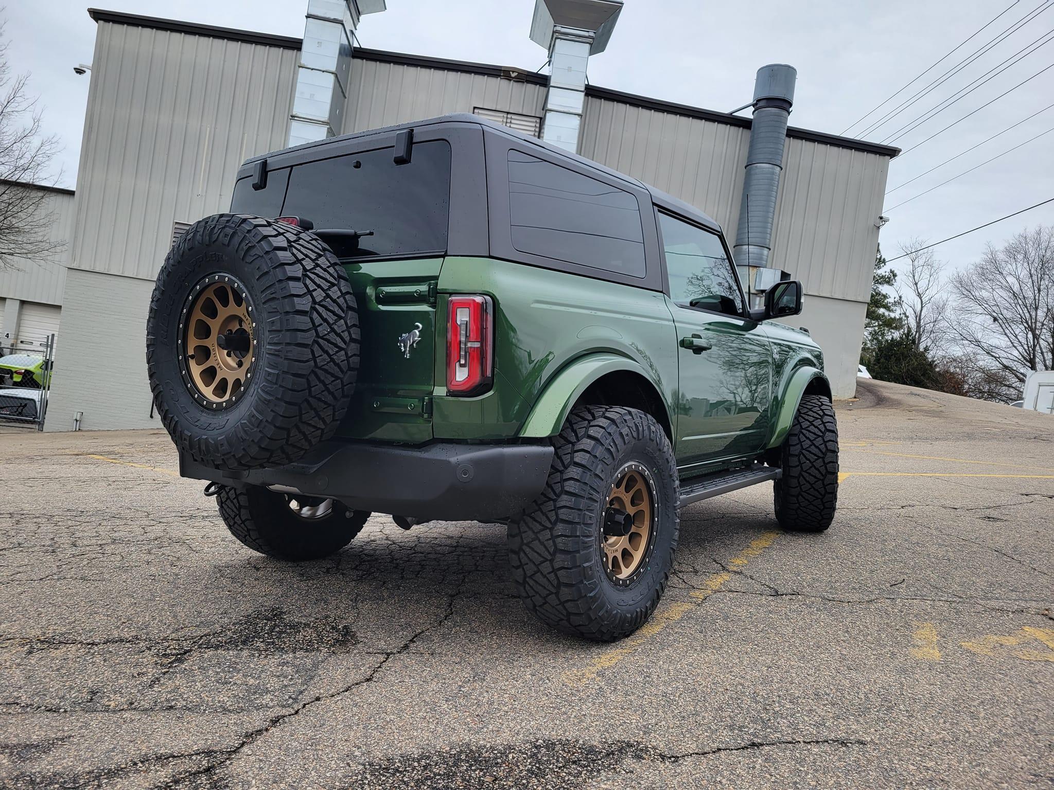Ford Bronco Eruption Green Broncos + Bronze Wheels are perfect match 272202418_10158592390535994_6709745998595464066_n