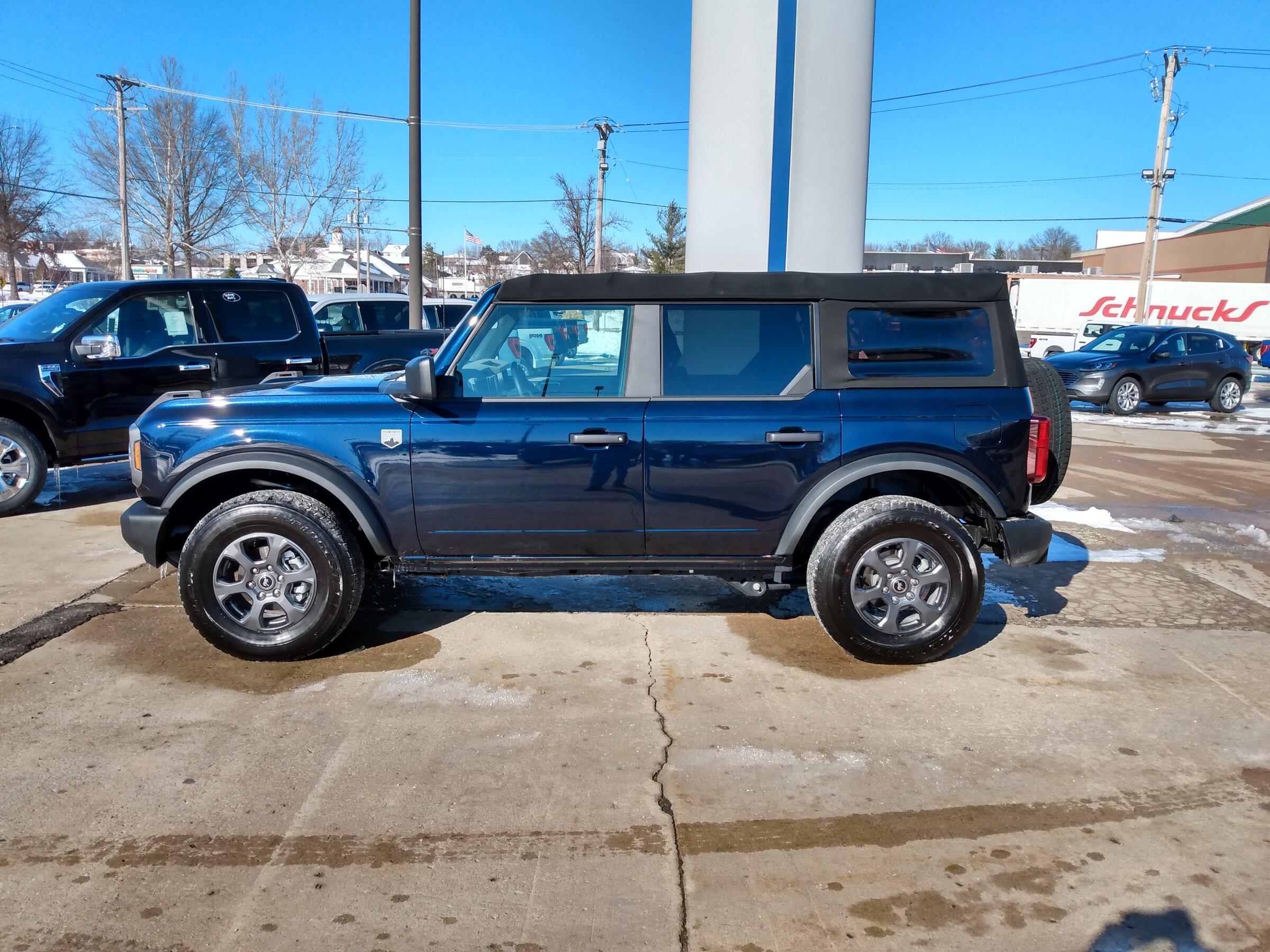 Ford Bronco ANTIMATTER BLUE Bronco Club IMG_20220204_141634305_HDR