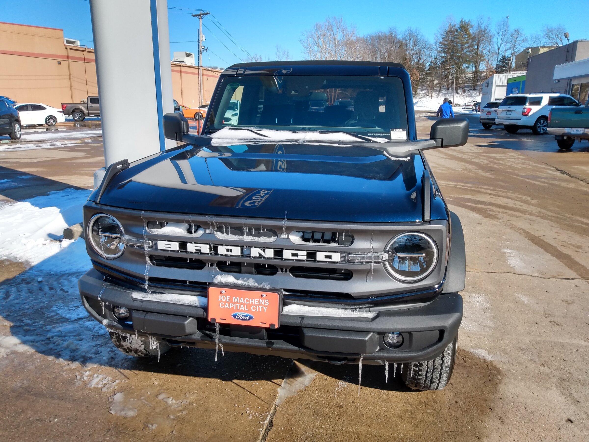 Ford Bronco ANTIMATTER BLUE Bronco Club IMG_20220204_141654321_HDR
