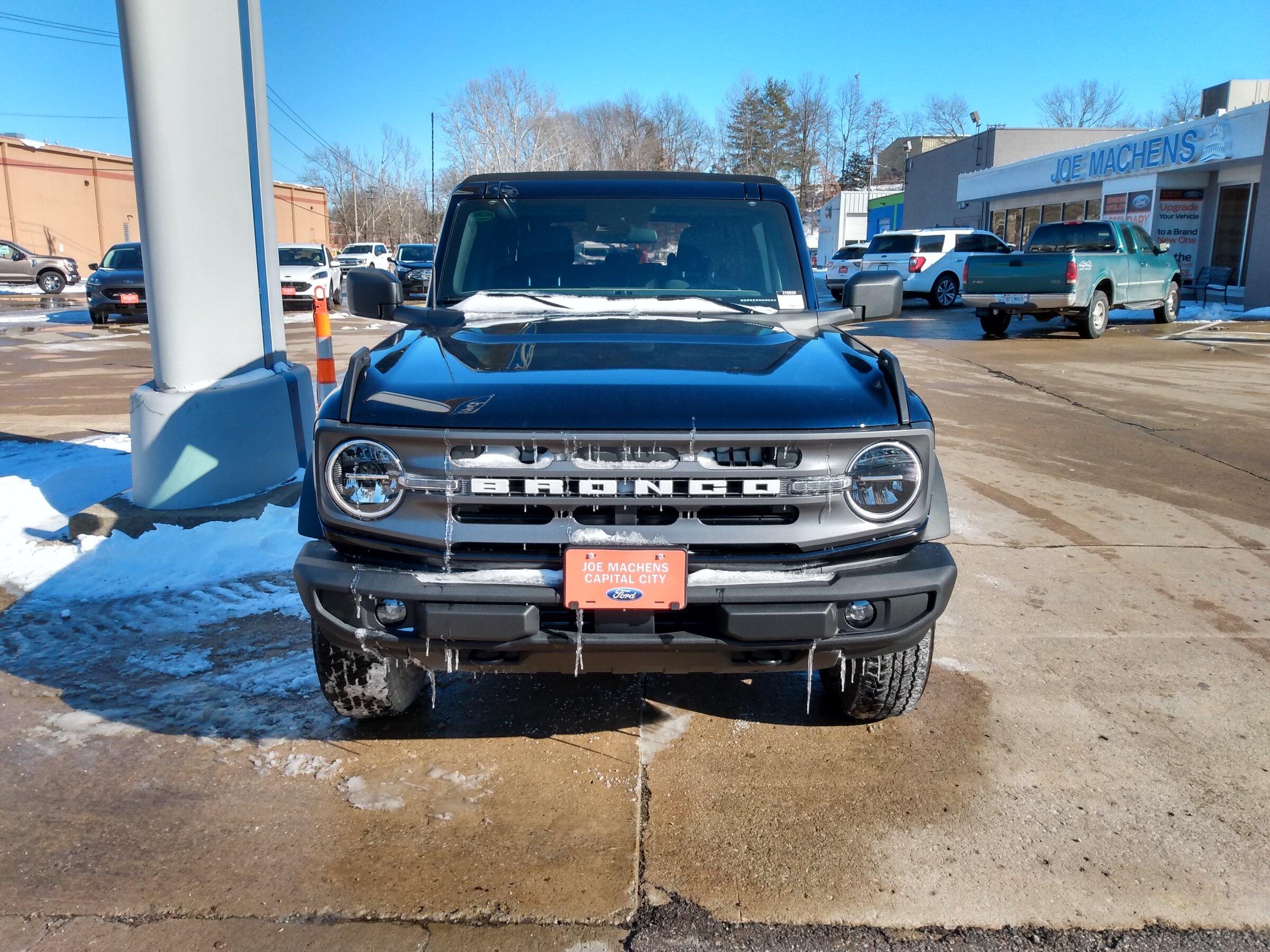 Ford Bronco ANTIMATTER BLUE Bronco Club IMG_20220204_141913064_HDR