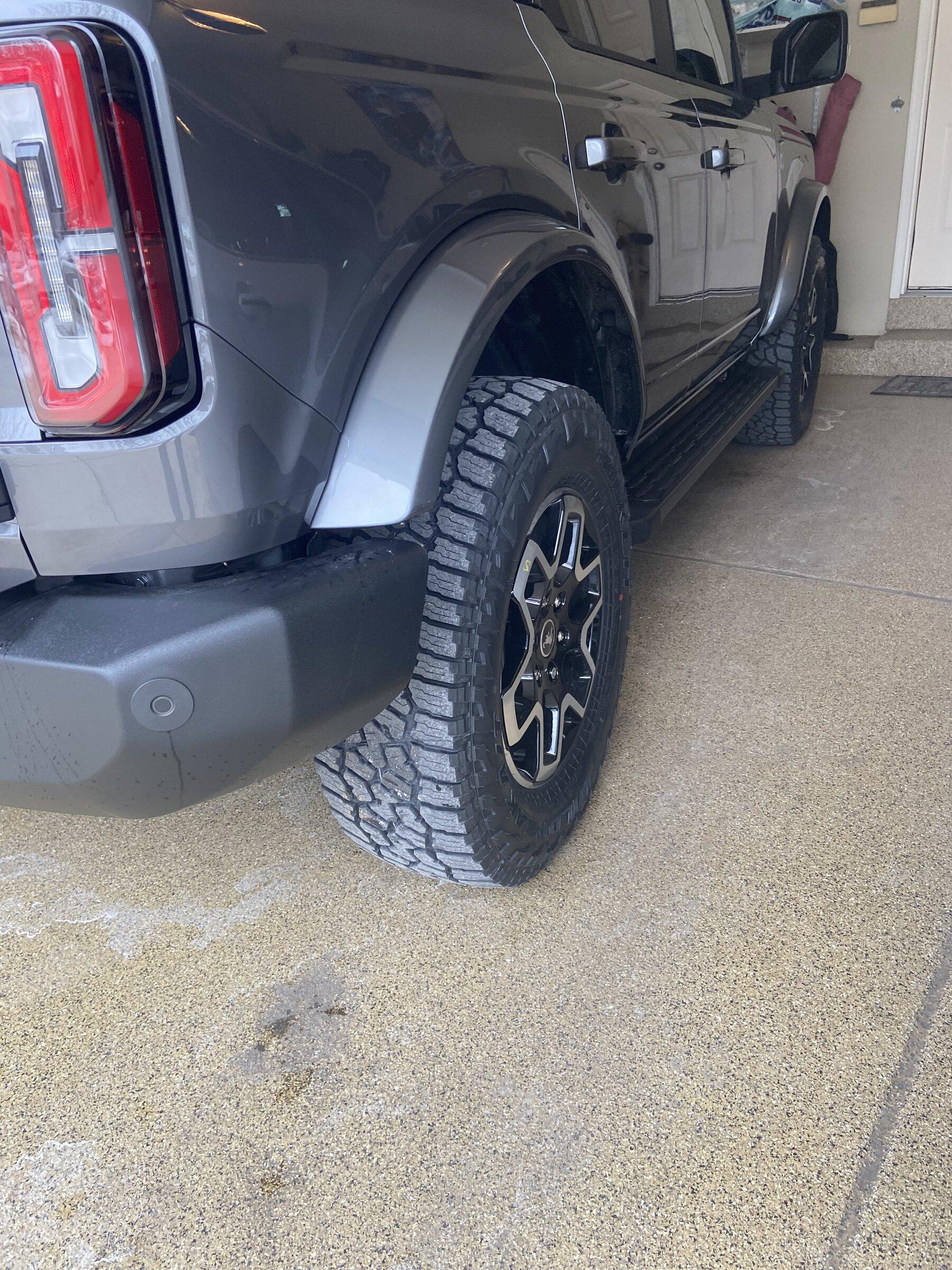 Ford Bronco Bronco Outer Banks initial review-excellent & tire selection feedback rear tire