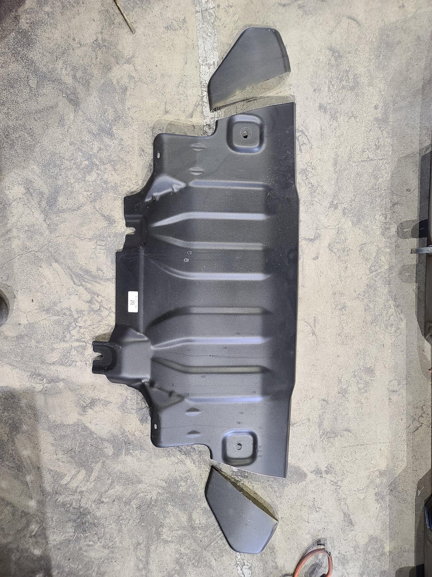 Ford Bronco BAMF Overland front winch bumper 20210914_091720