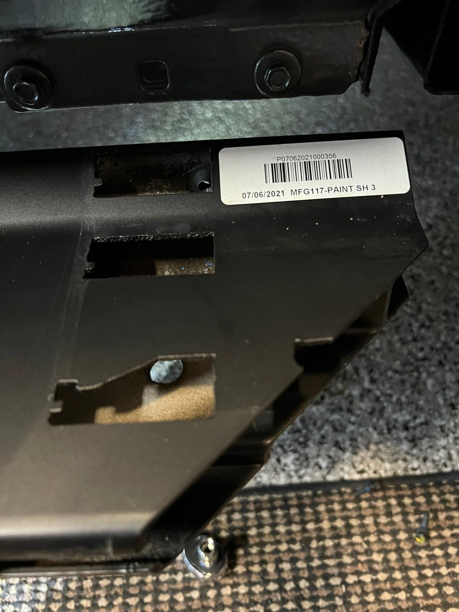 Ford Bronco Just installed front mud flaps (pics) Step 8