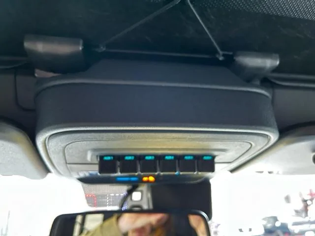Ford Bronco Glasses Holder Option IMG_8823