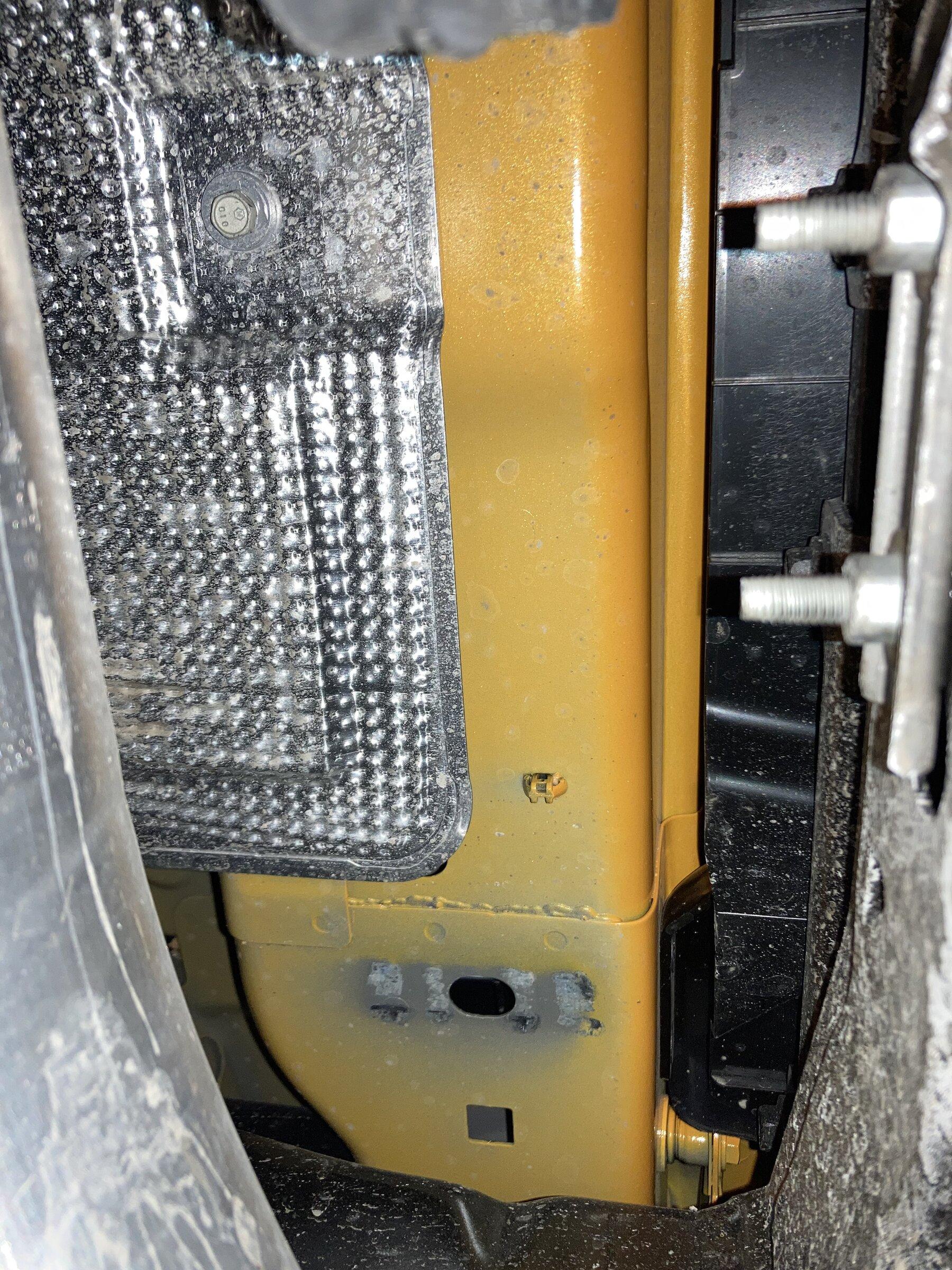 Ford Bronco Thin Underside Paint + Time = Rust? 88E94E7A-9957-495A-963E-F654EBB69257