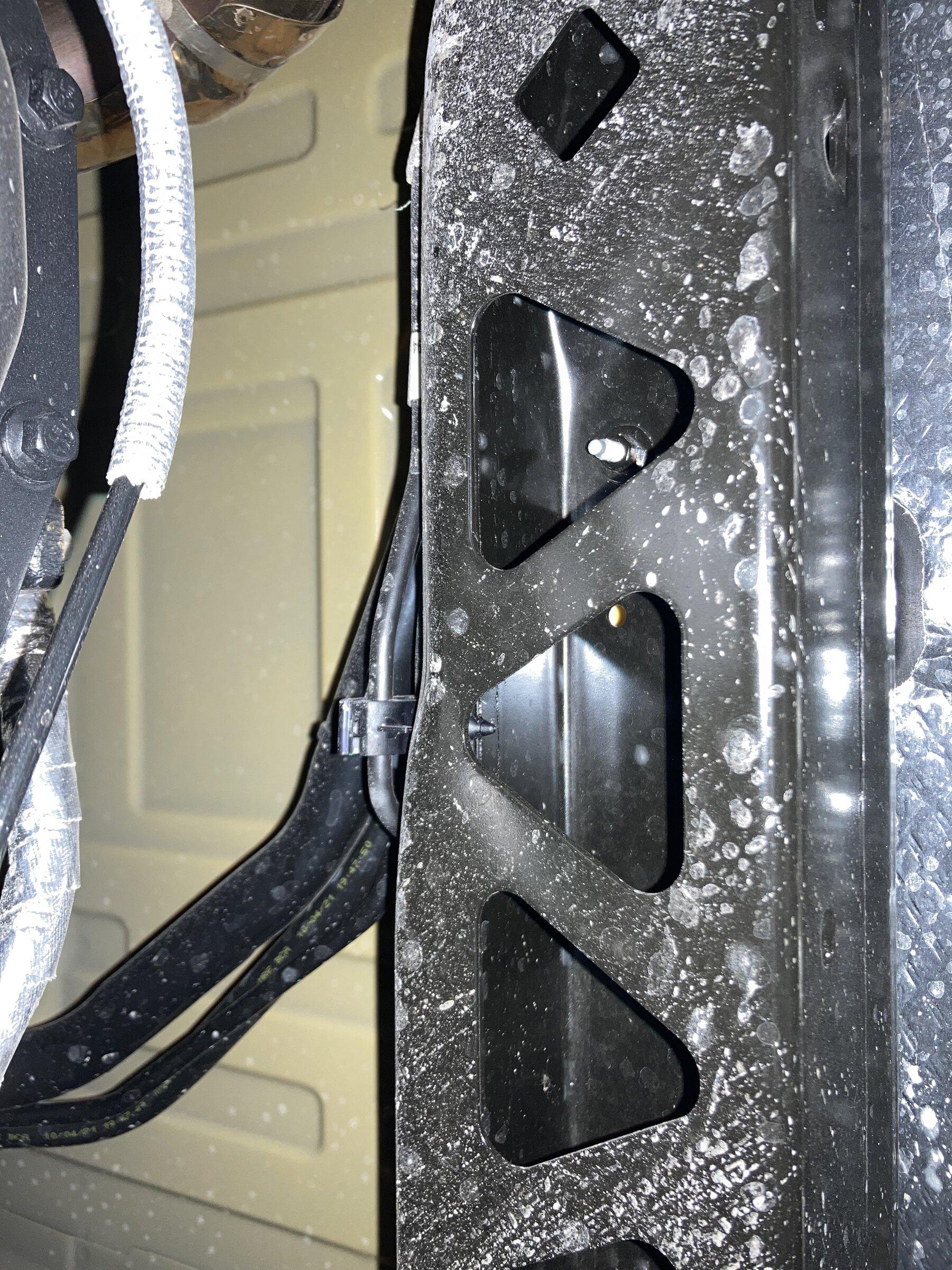 Ford Bronco Thin Underside Paint + Time = Rust? 77CC77F9-2D39-409F-8D87-CAAB201A6316