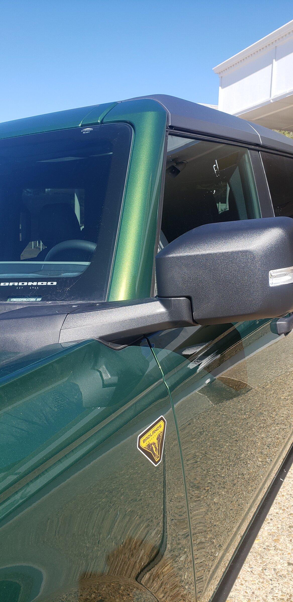 Ford Bronco Eruotion Green Badlands Lux Available 20220205_133006
