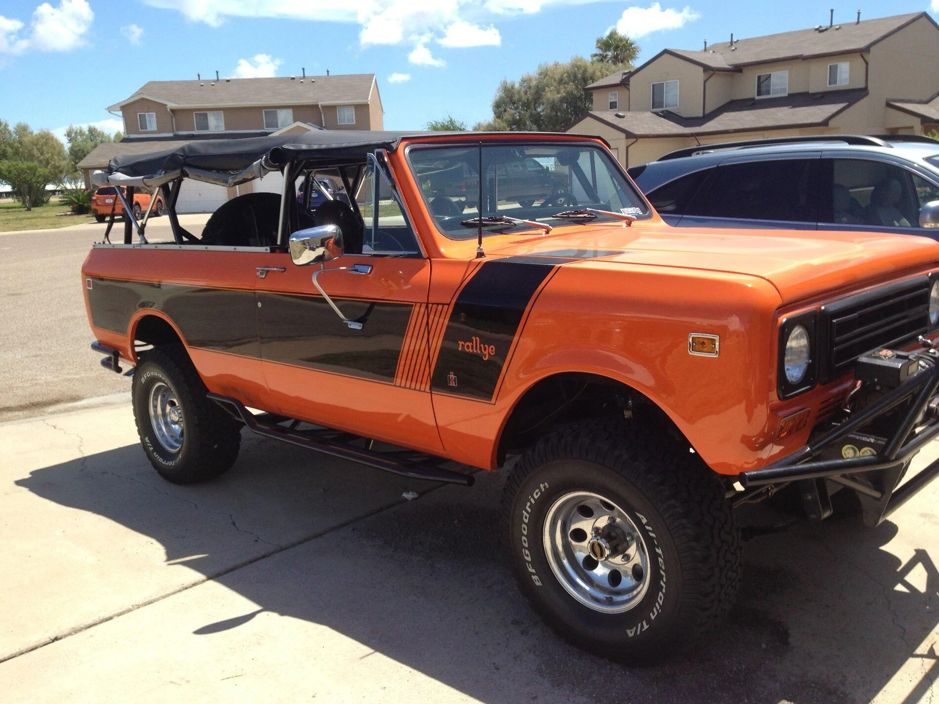 Ford Bronco Long wheelbase 2 Door IMG_1091
