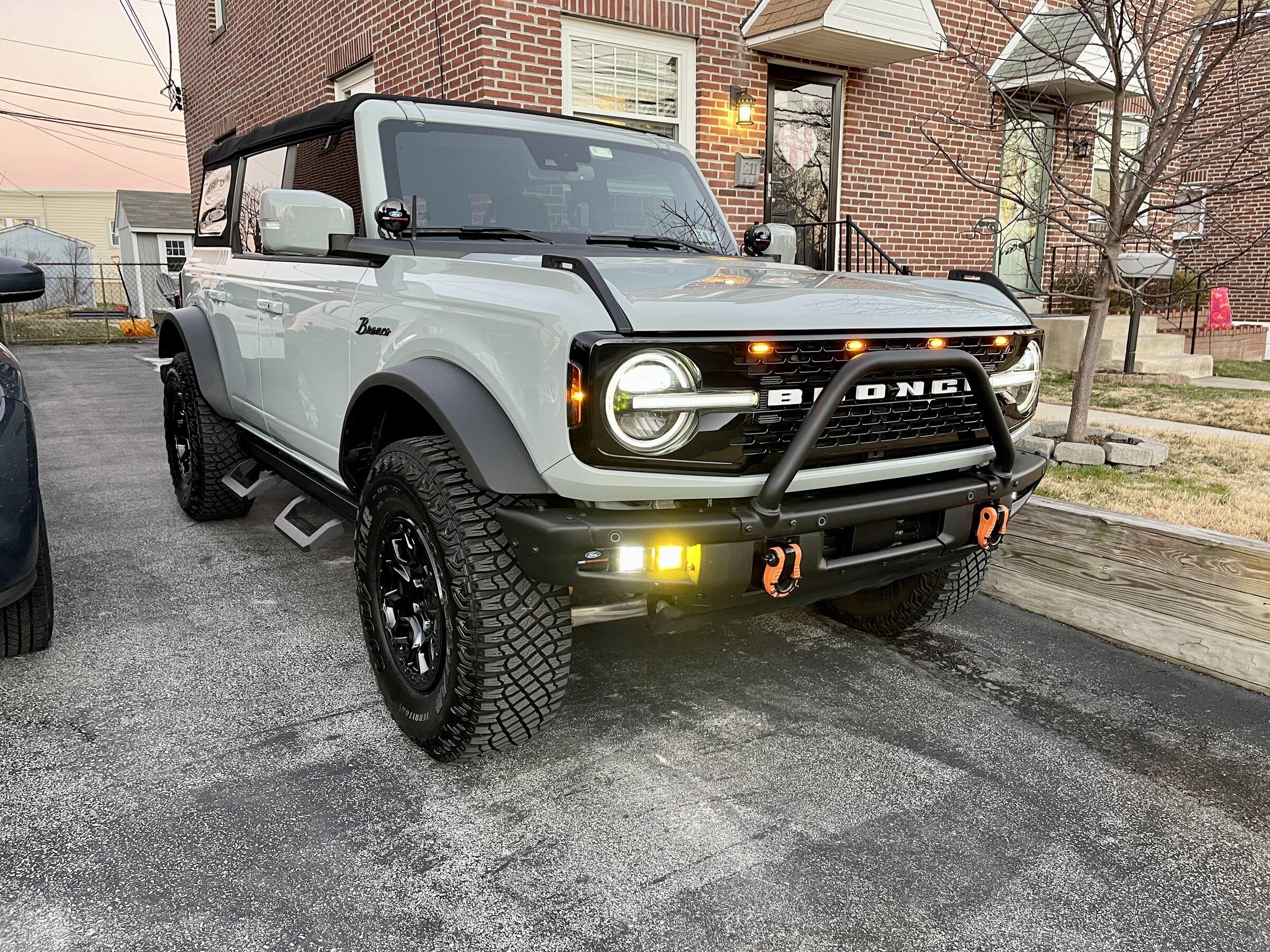 Ford Bronco Swapped out my grille and installed Raptor style lights 421D920F-F2A5-4D6A-A1DF-336F01034B46