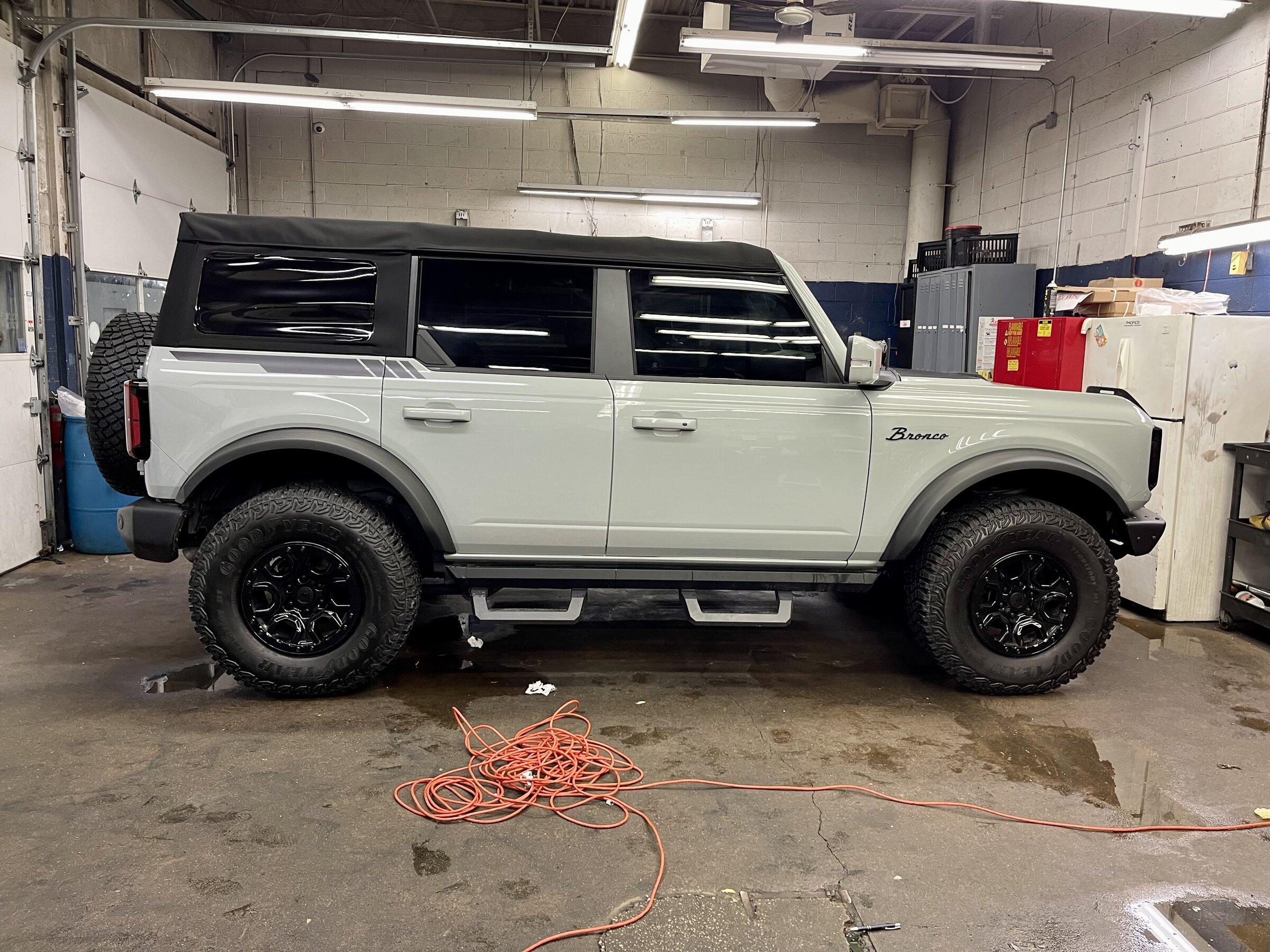 Ford Bronco Swapped out my grille and installed Raptor style lights 2E15E5AA-1568-46BC-8FAA-3F758AE03823