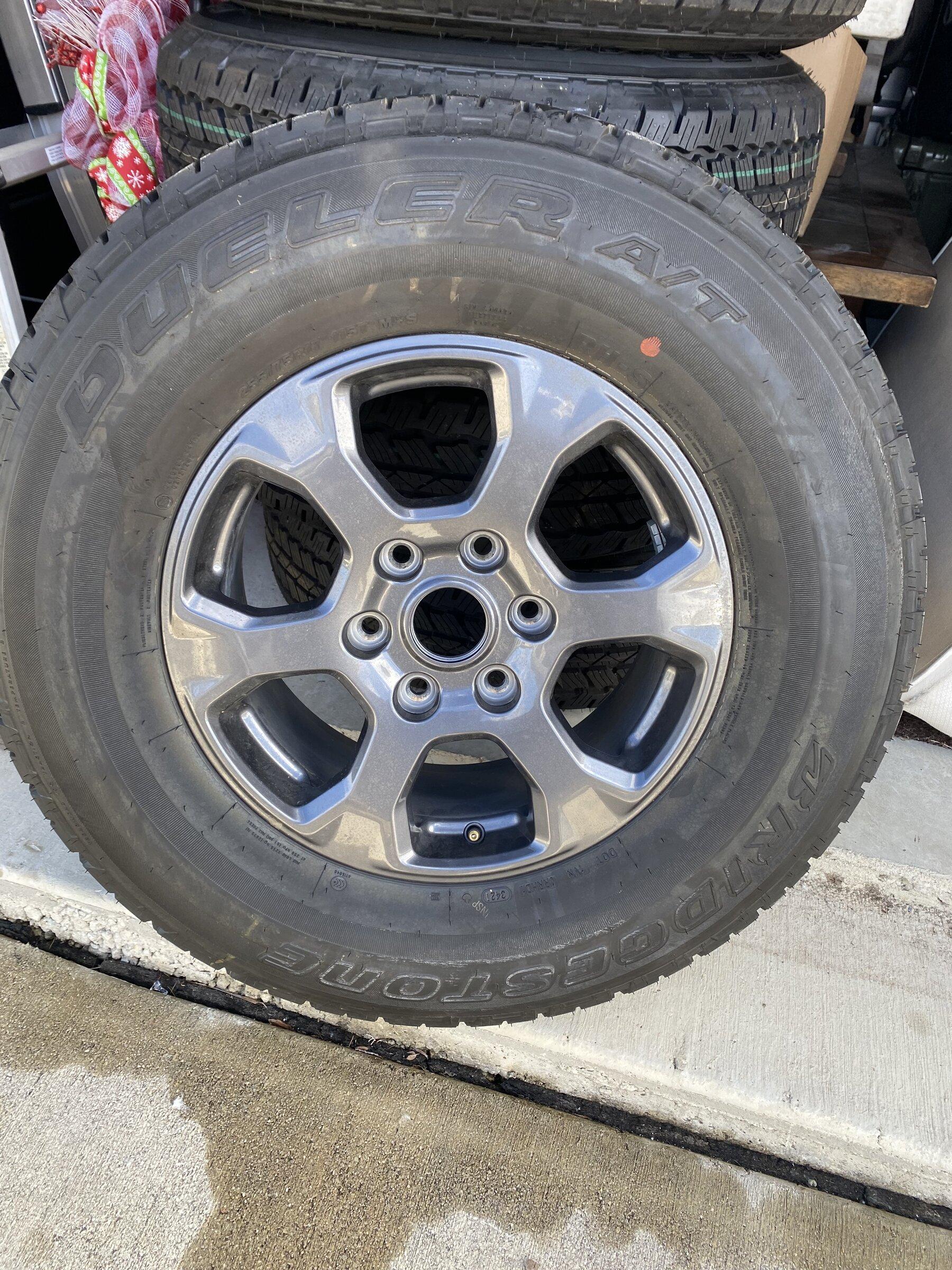 Ford Bronco Big Bend Tire/Wheel Takeoffs 84FB2368-A181-463C-9290-5EFA4B6488C8