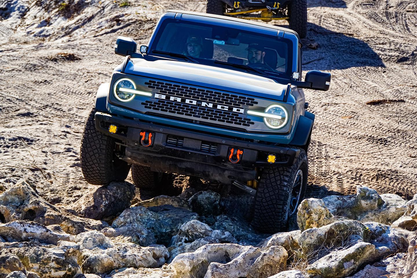 Ford Bronco AREA 51 Bronco Club 273041028_3257914584437849_7245017083080916880_n