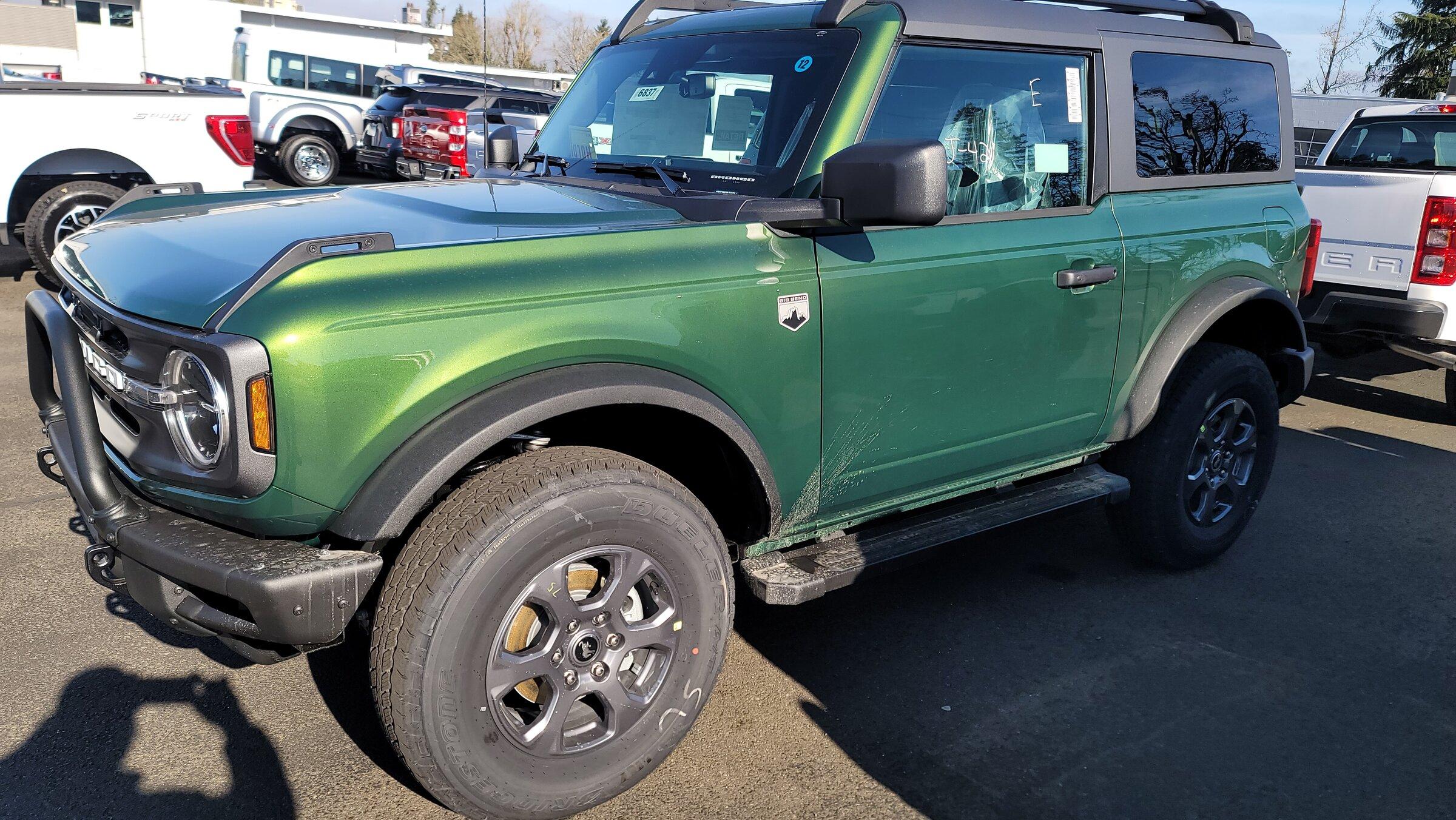 Ford Bronco ERUPTION GREEN Bronco Club 20220206_123956
