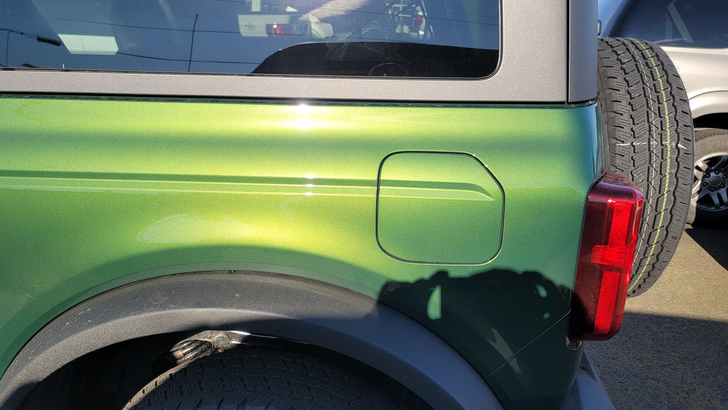Ford Bronco ERUPTION GREEN Bronco Club 20220206_124017