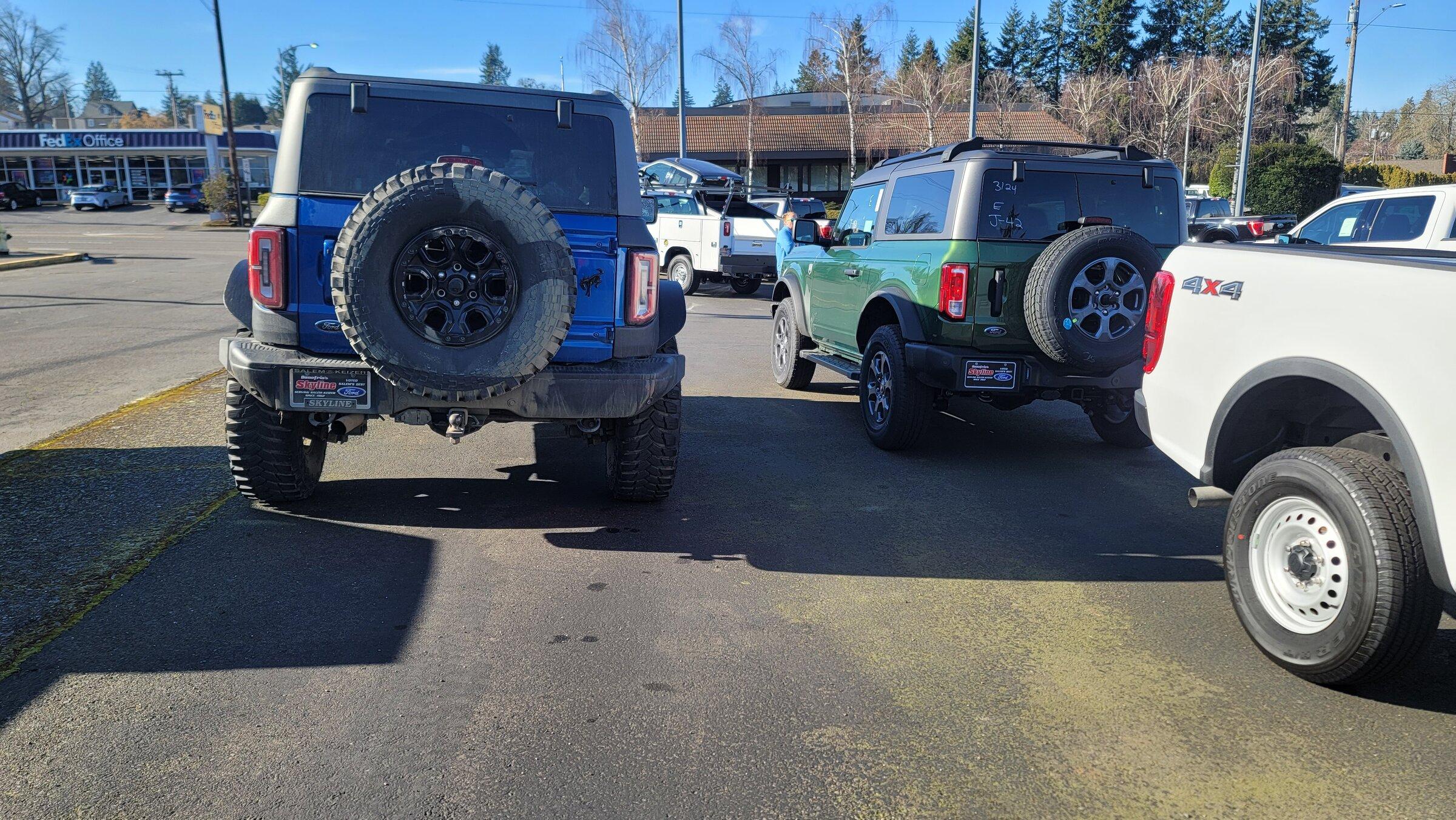 Ford Bronco ERUPTION GREEN Bronco Club 20220206_124044