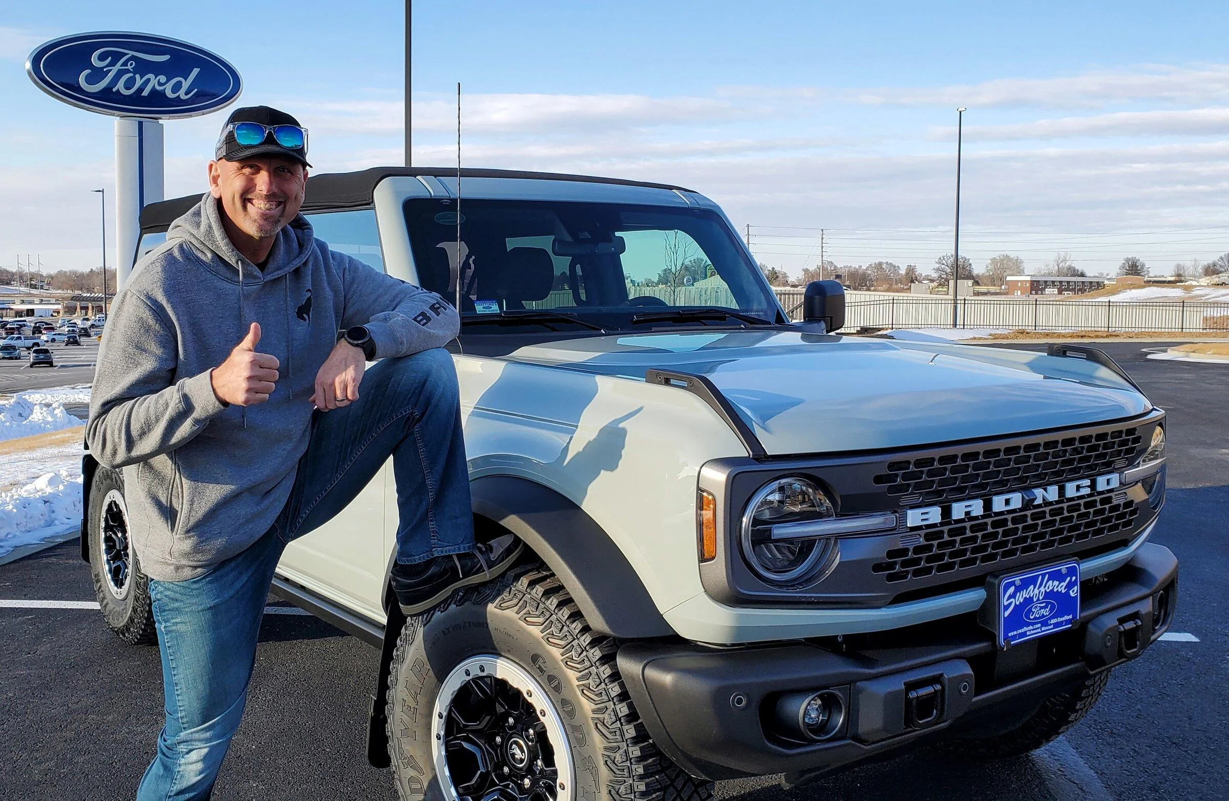 Ford Bronco Picked Up My Bronco - Epic Route 66 Road Trip 20220204_162417