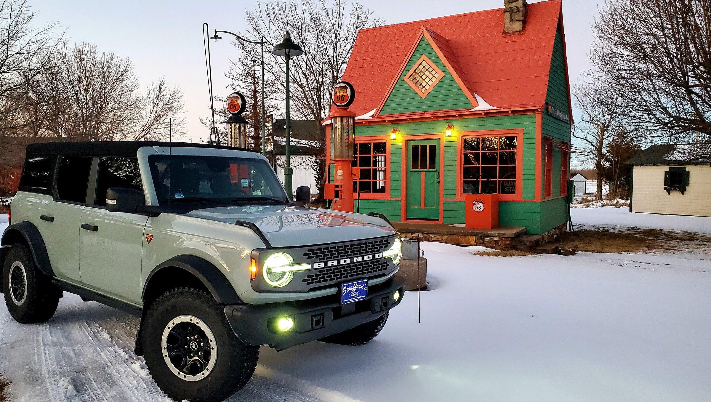 Ford Bronco Picked Up My Bronco - Epic Route 66 Road Trip 20220205_180127