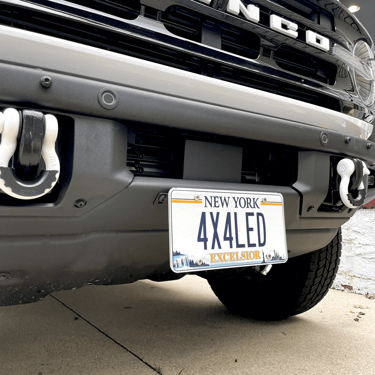Ford Bronco Capable bumper license plate bracket options? 1644272957917