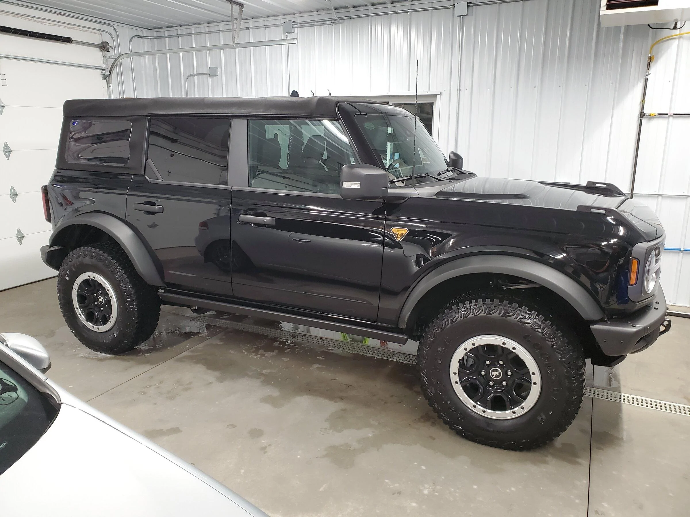 Ford Bronco Factory Soft Top for Sale 20220101_171748