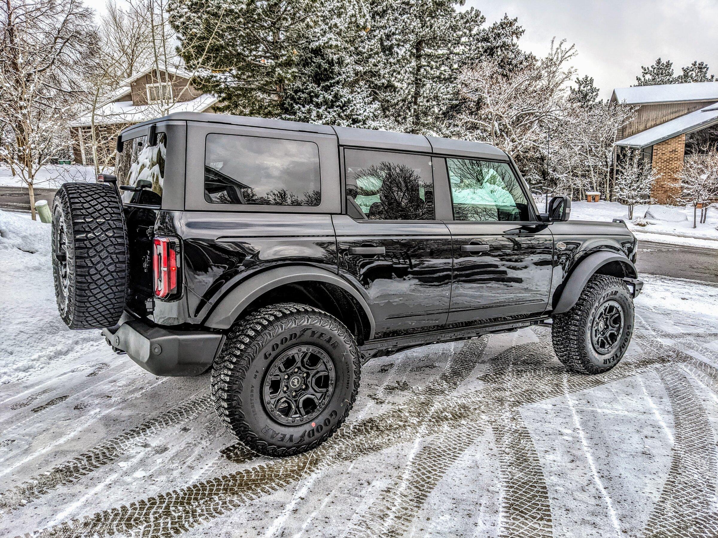 Ford Bronco SHADOW BLACK Bronco Club 2022 Bronco Wildtrak (3)