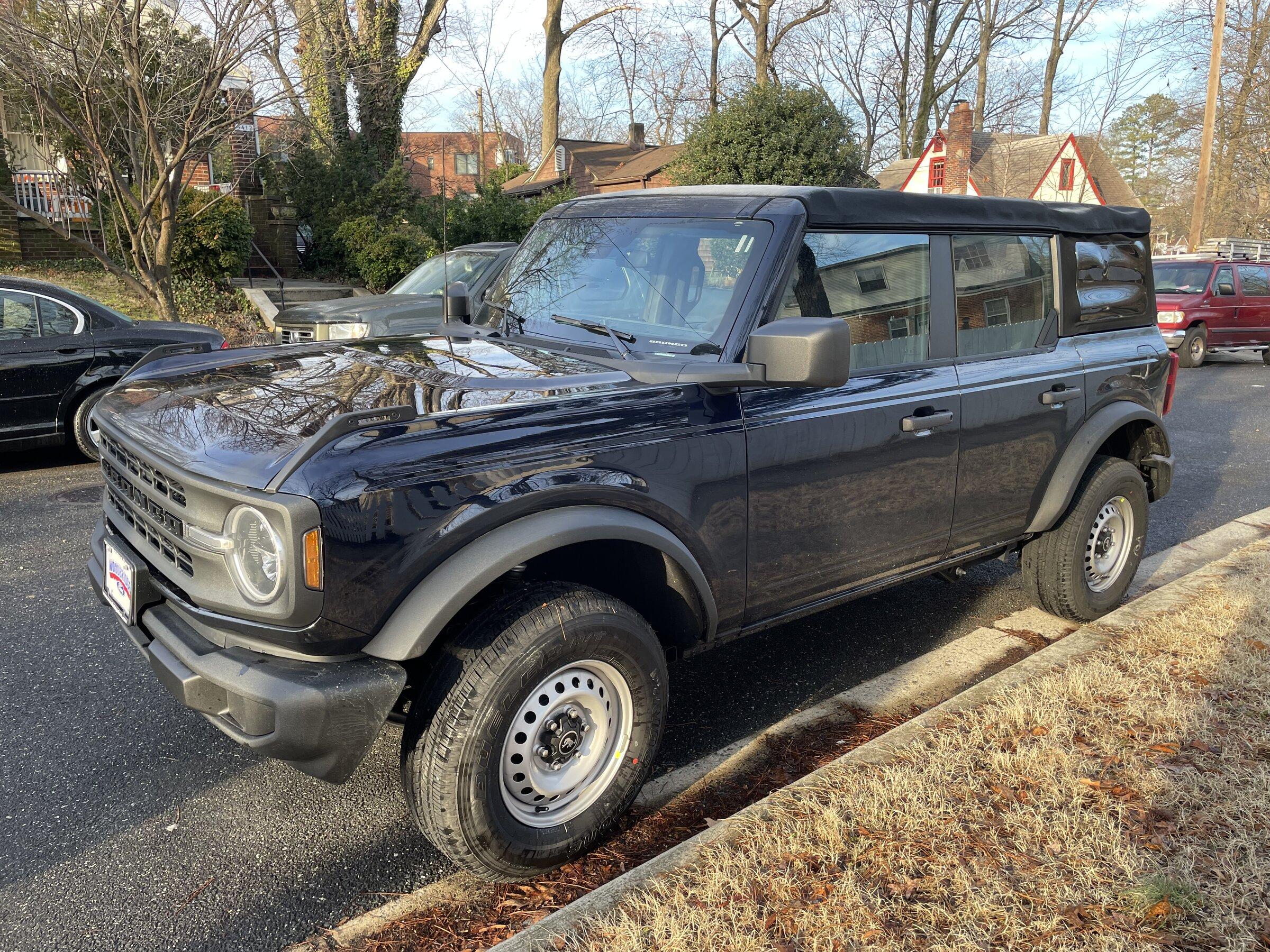 Ford Bronco Proud new owner in DC 6A0D4121-6739-45CA-9A25-309FDE6ADF9E