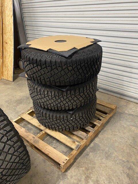 Ford Bronco Badlands Sasquatch take offs with TPMS wheel3