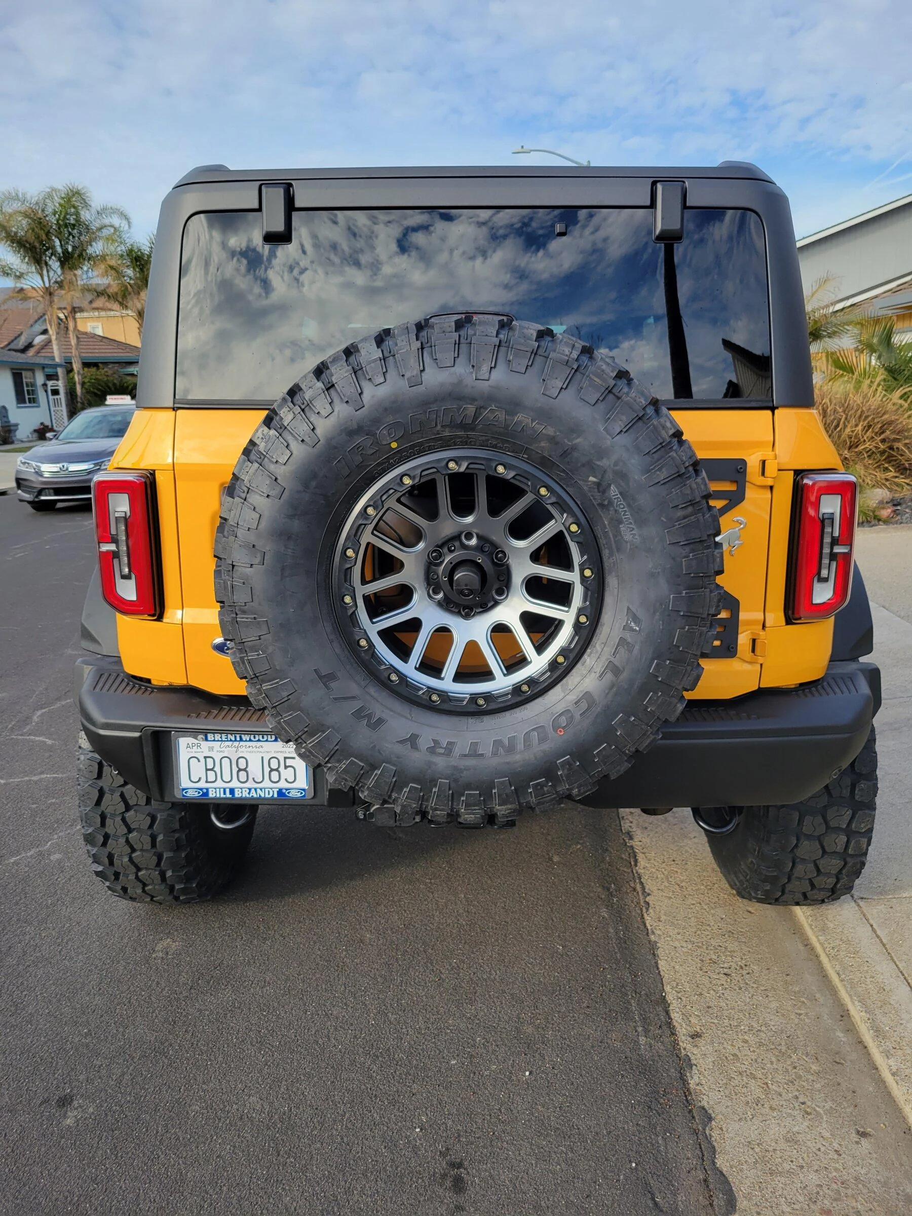 Ford Bronco 2 Door on 37s, RPG lift, Vision wheels 20220131_150827