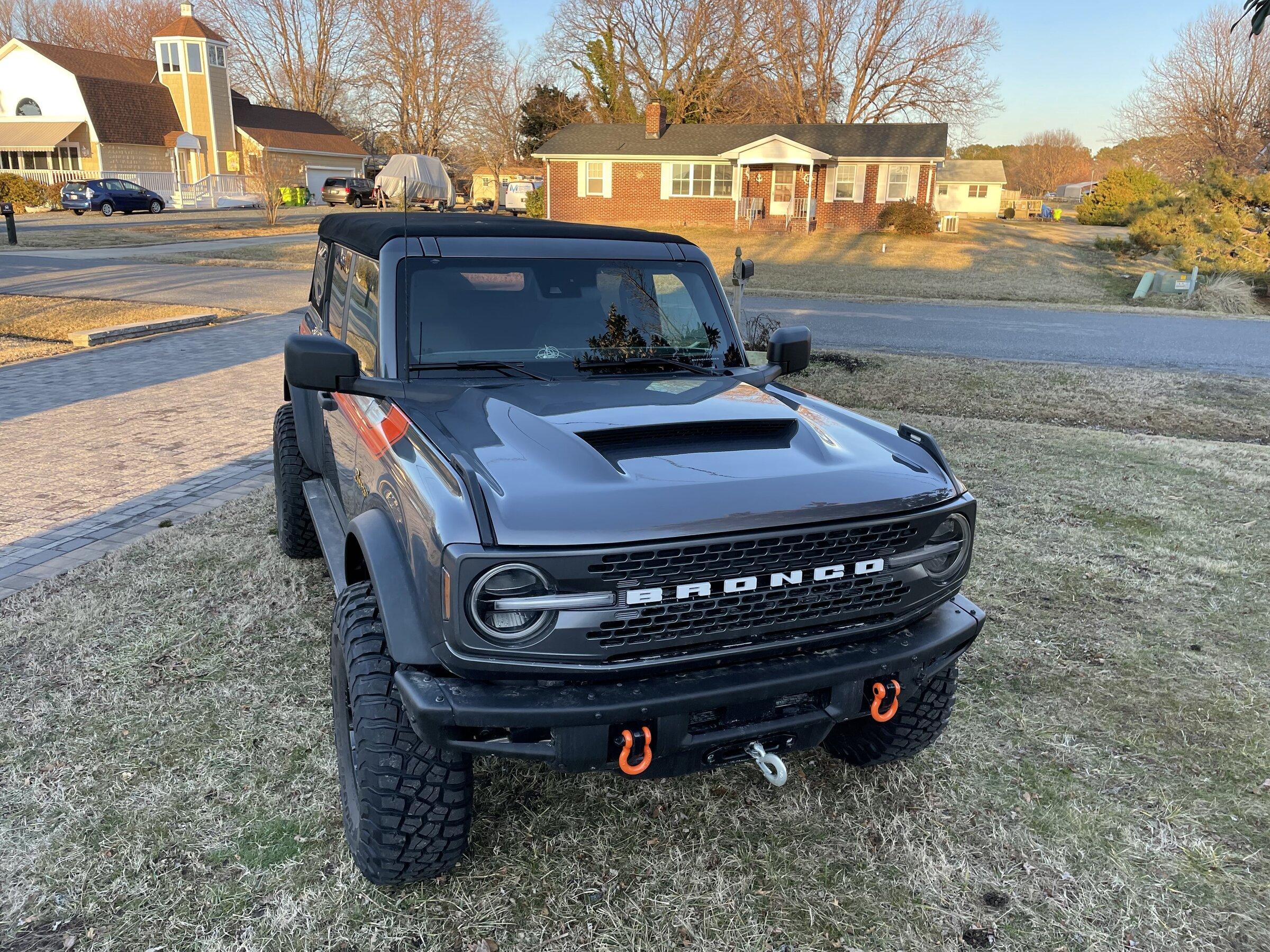 Ford Bronco New ADV Ram Air Hood freshly painted & installed 43DE01E1-0FDE-453A-97DE-B4B09FBA0095