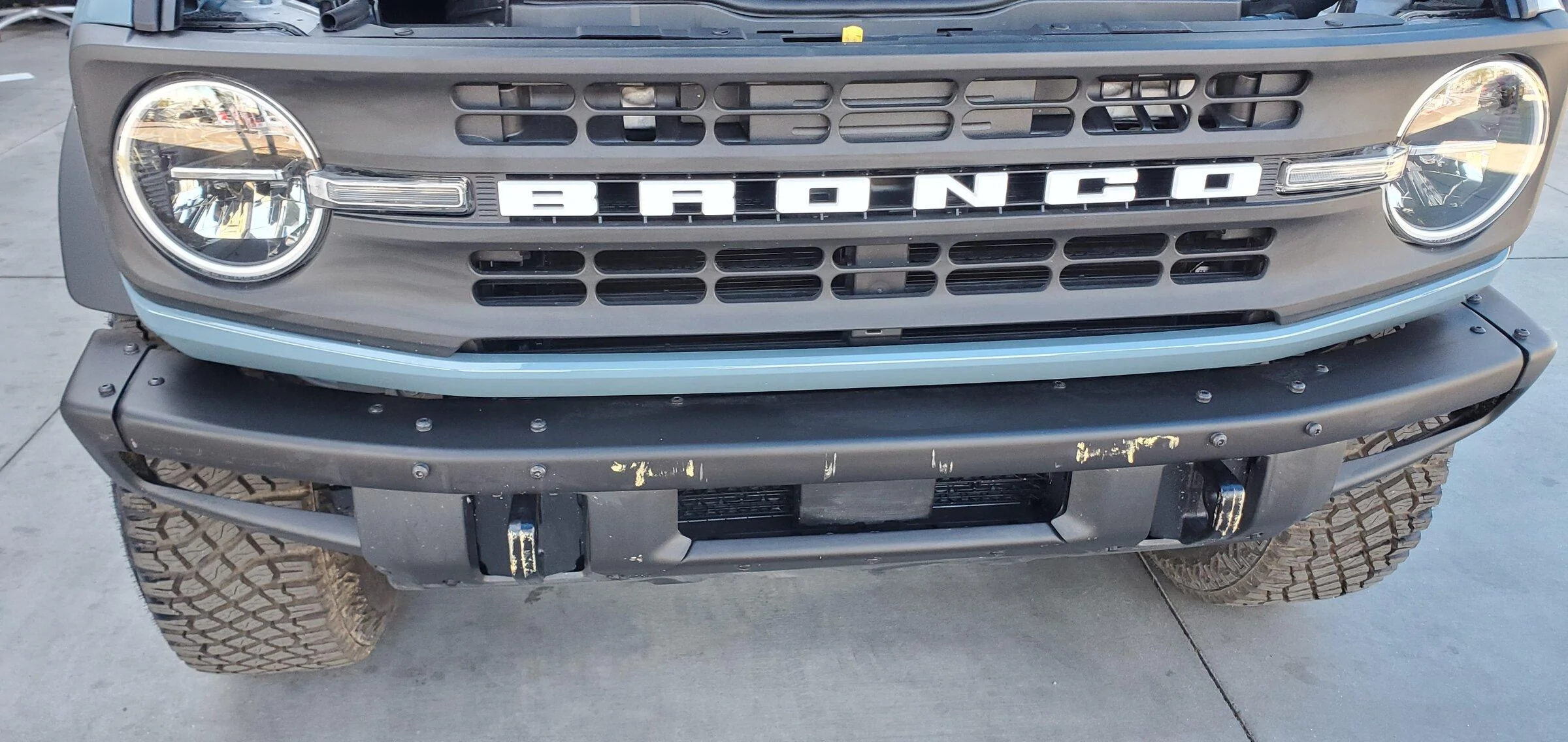 Ford Bronco "Transport" Damage during shipping and more.... 20220130_141244