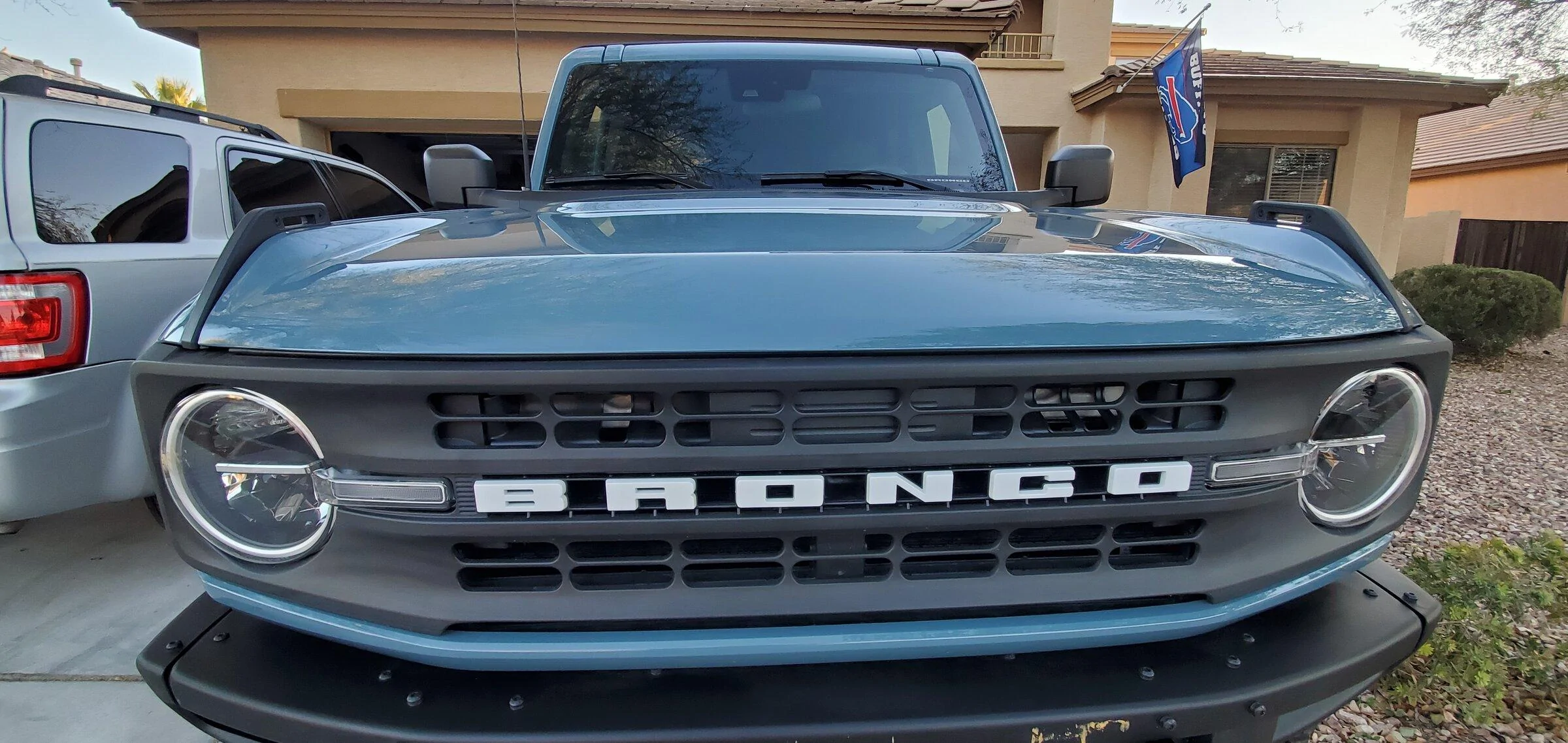 Ford Bronco "Transport" Damage during shipping and more.... 20220130_173107