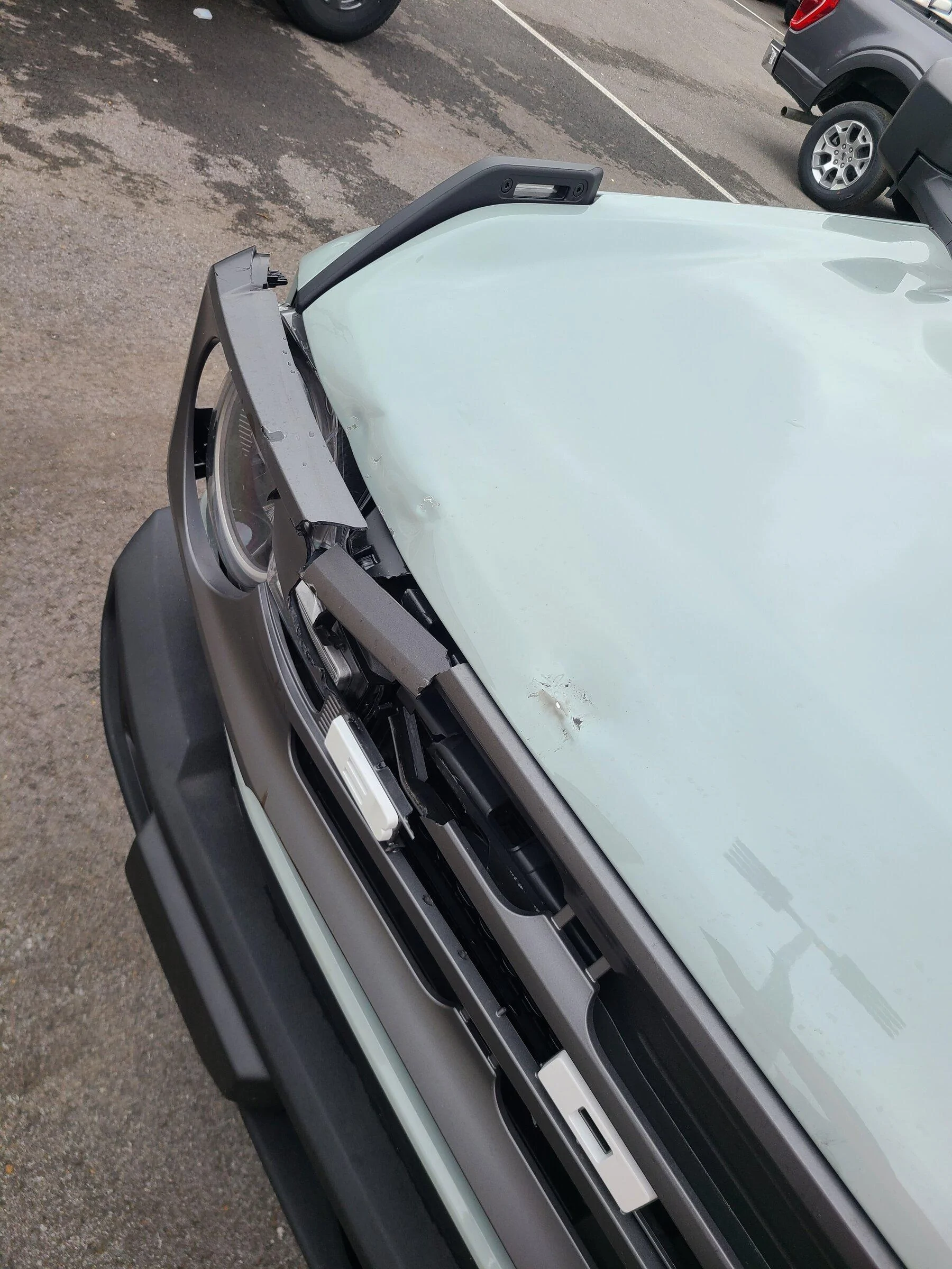 Ford Bronco "Transport" Damage during shipping and more.... 20220203_154455