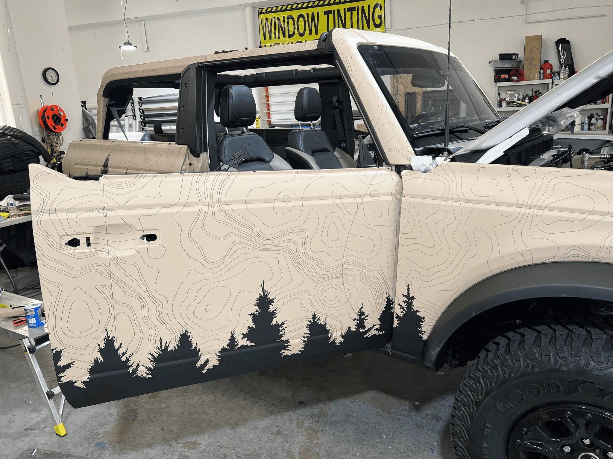 Ford Bronco Custom Graphics Full Vehicle Wrap. Door Jams! Roll Bar! Grill Letters! and More! 272702253_334077165383689_2931113471230064735_n