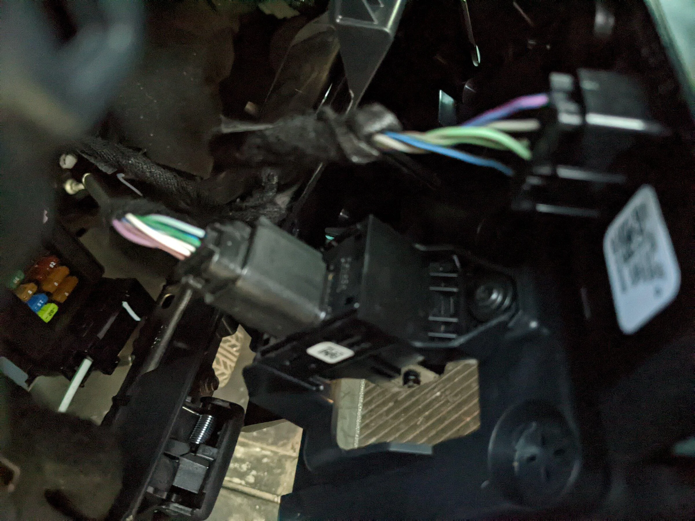 Ford Bronco Electronic Parking Brake Handle/Light Control Module Replacement PXL_20220210_000652973.MP