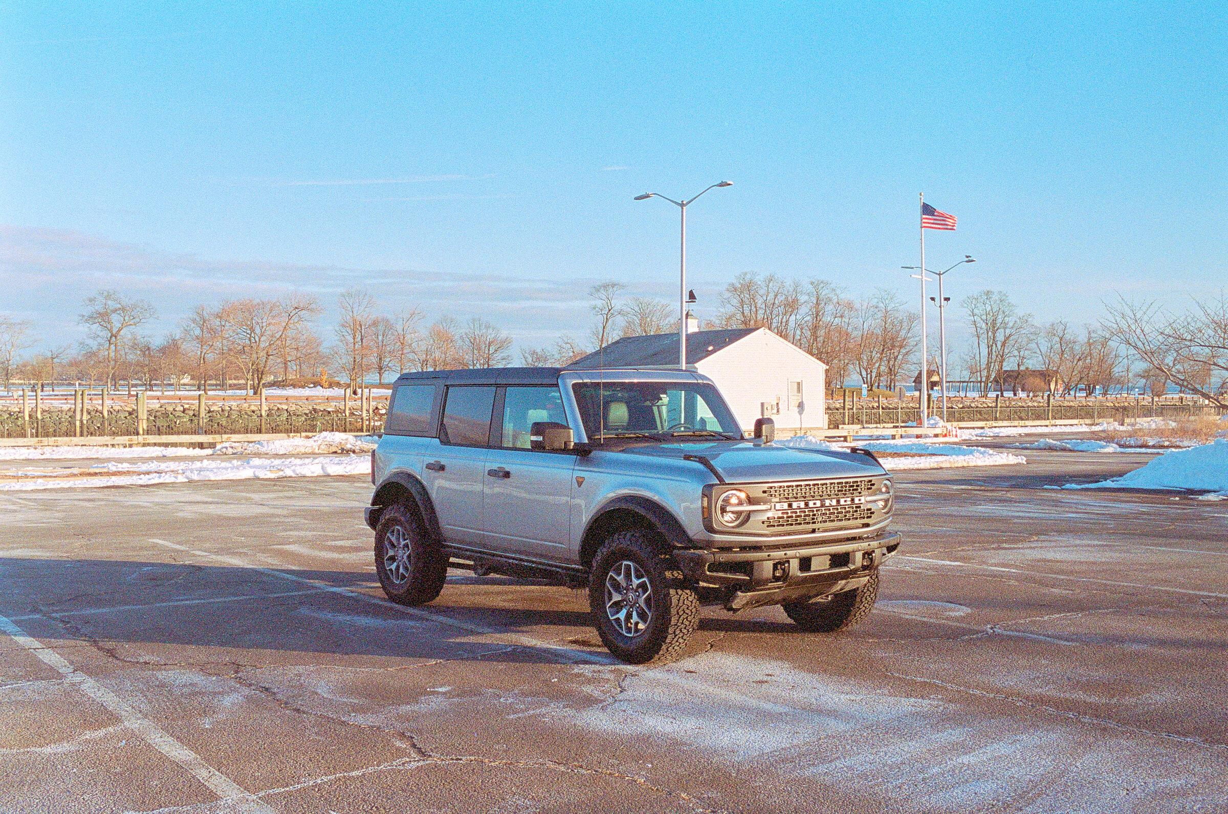 Ford Bronco ICONIC SILVER Bronco Club 10004_Leica_M6_Lomo_800_0007
