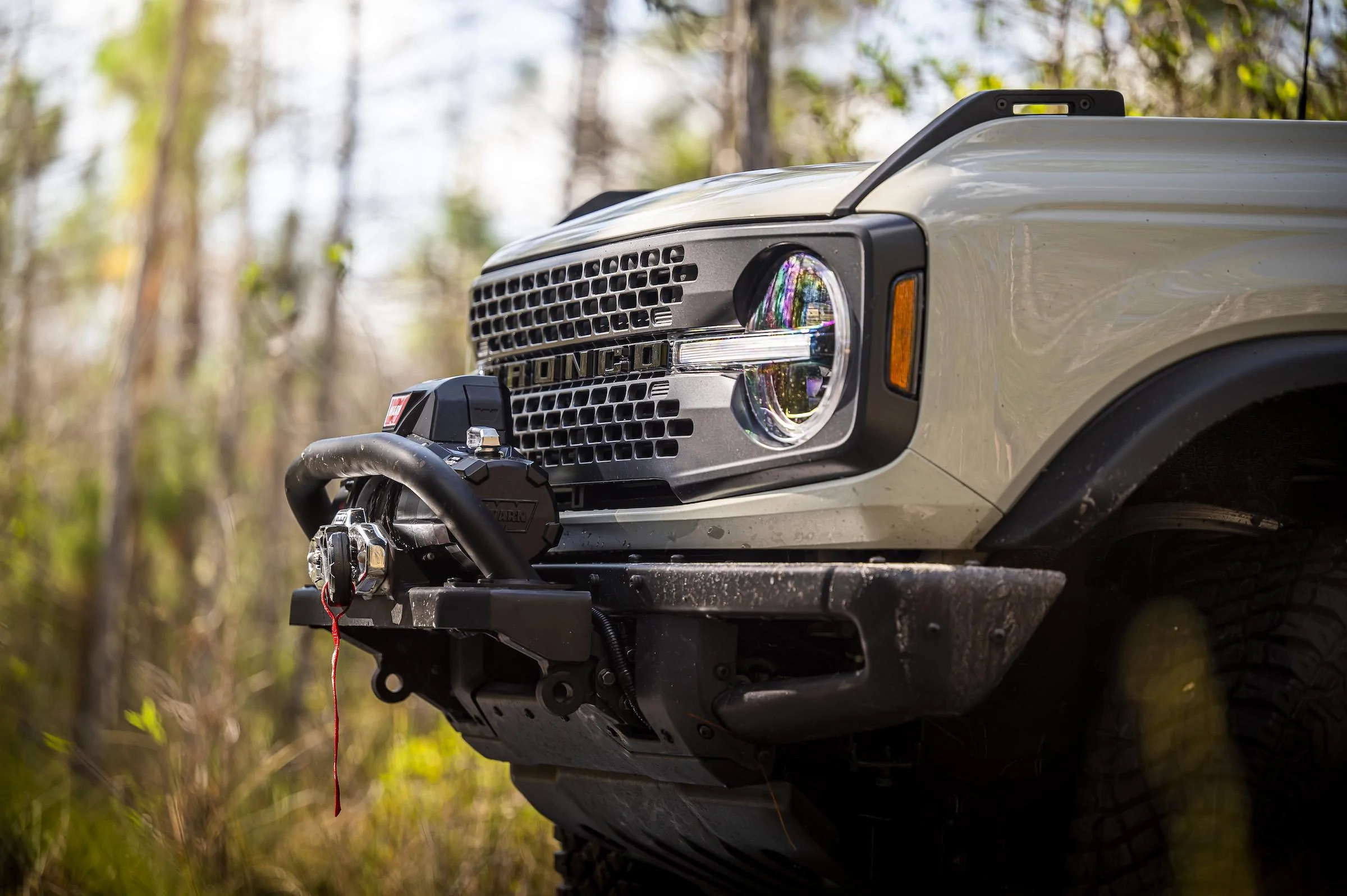 2022 Ford Bronco Everglades_Desert Sand_23.webp