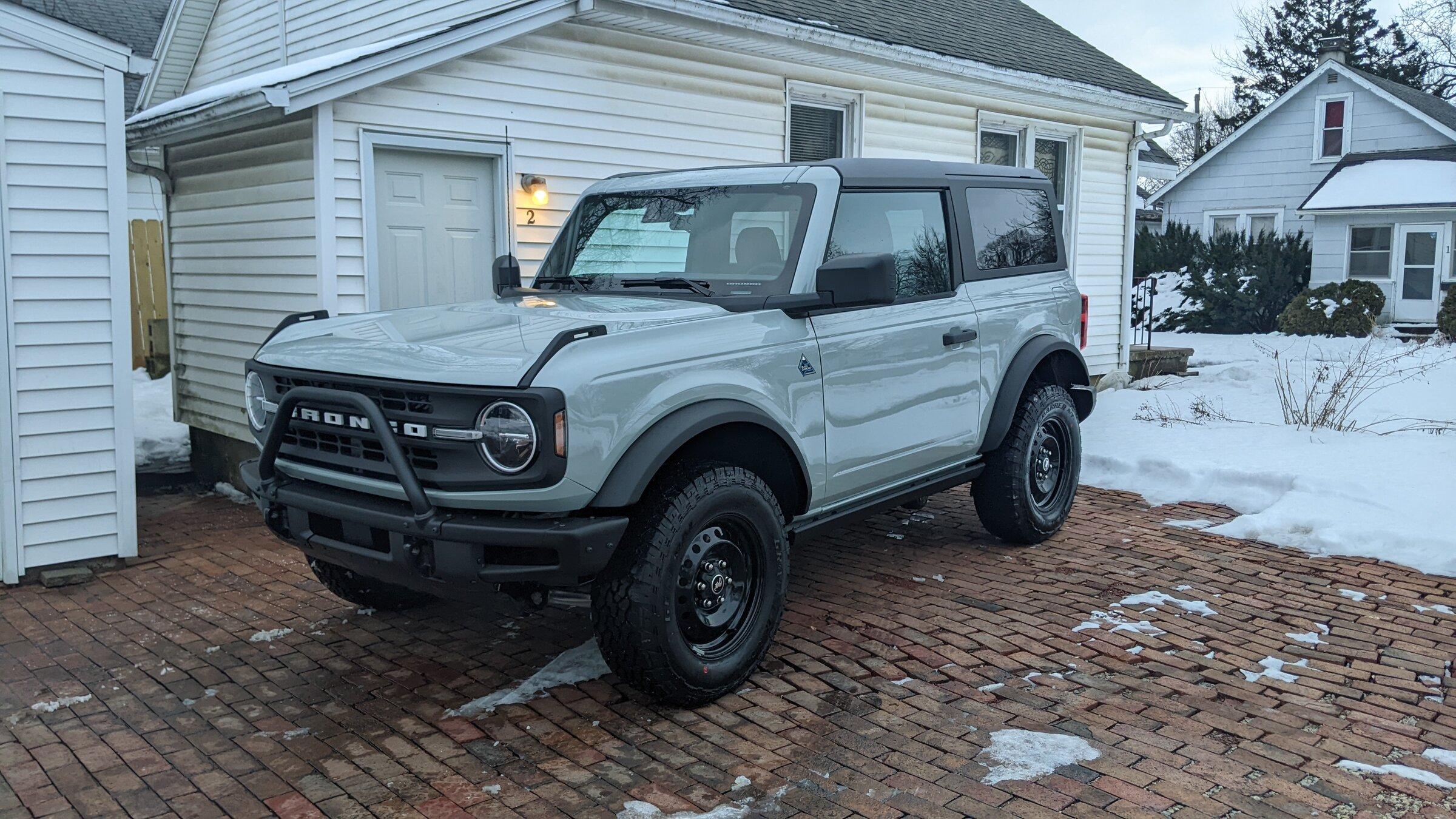 Ford Bronco 🛠 01/24/22 Build Week Group PXL_20220209_230117893