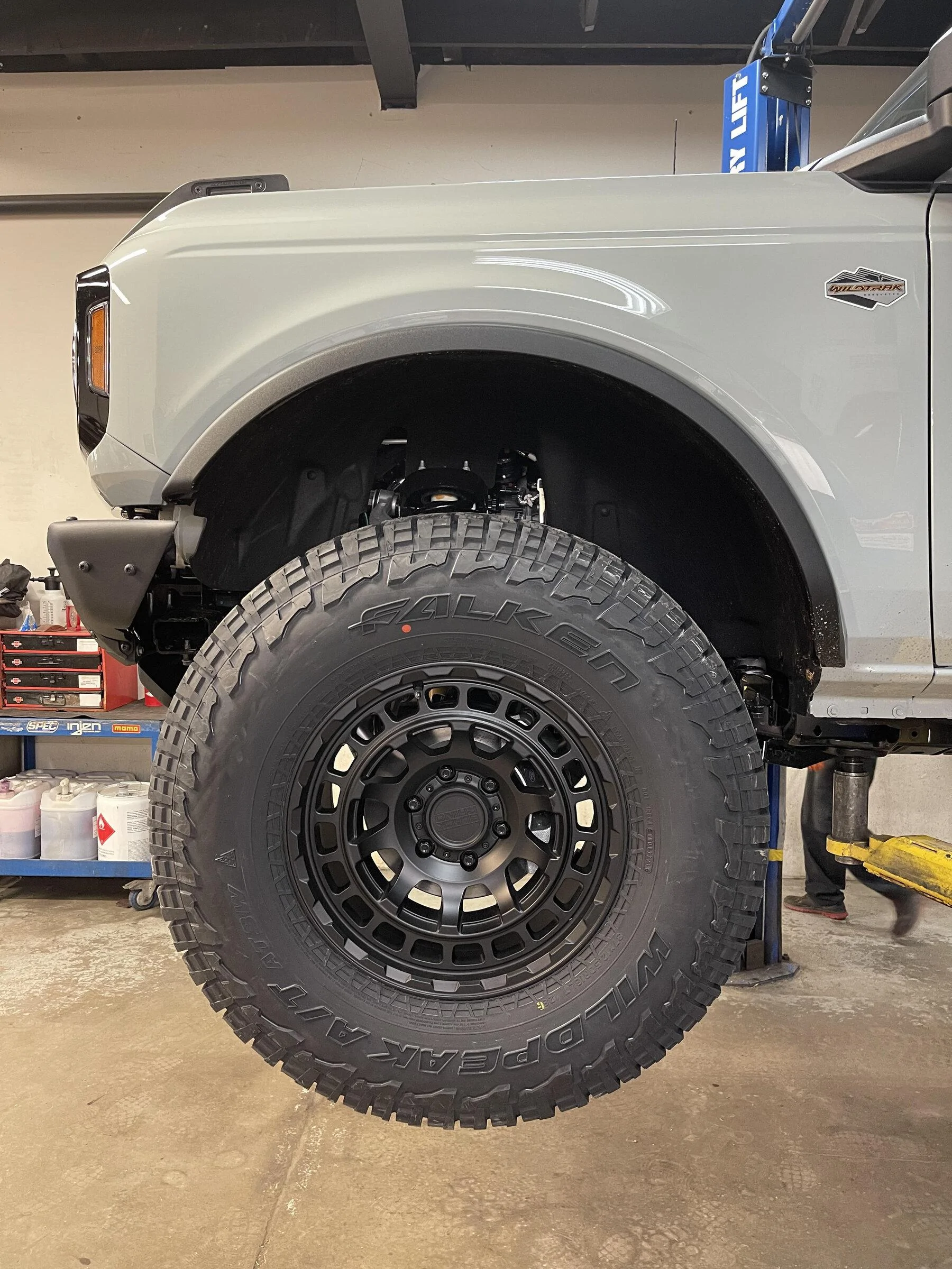 Ford Bronco CACTUS GRAY Bronco Club unnamed-jpg