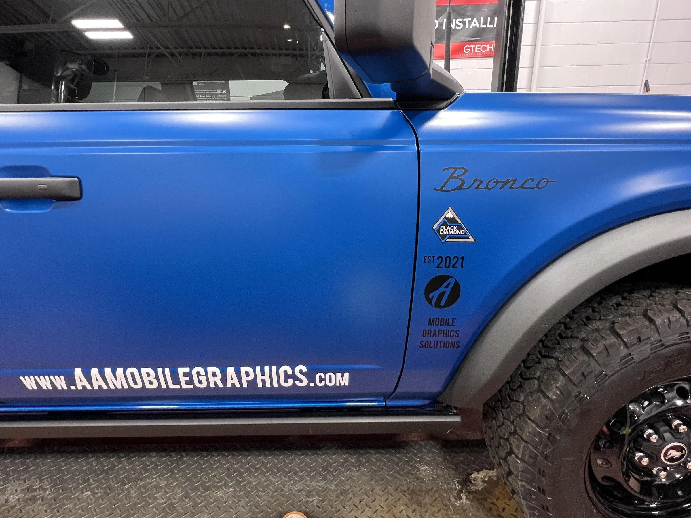 bronco fender.jpg