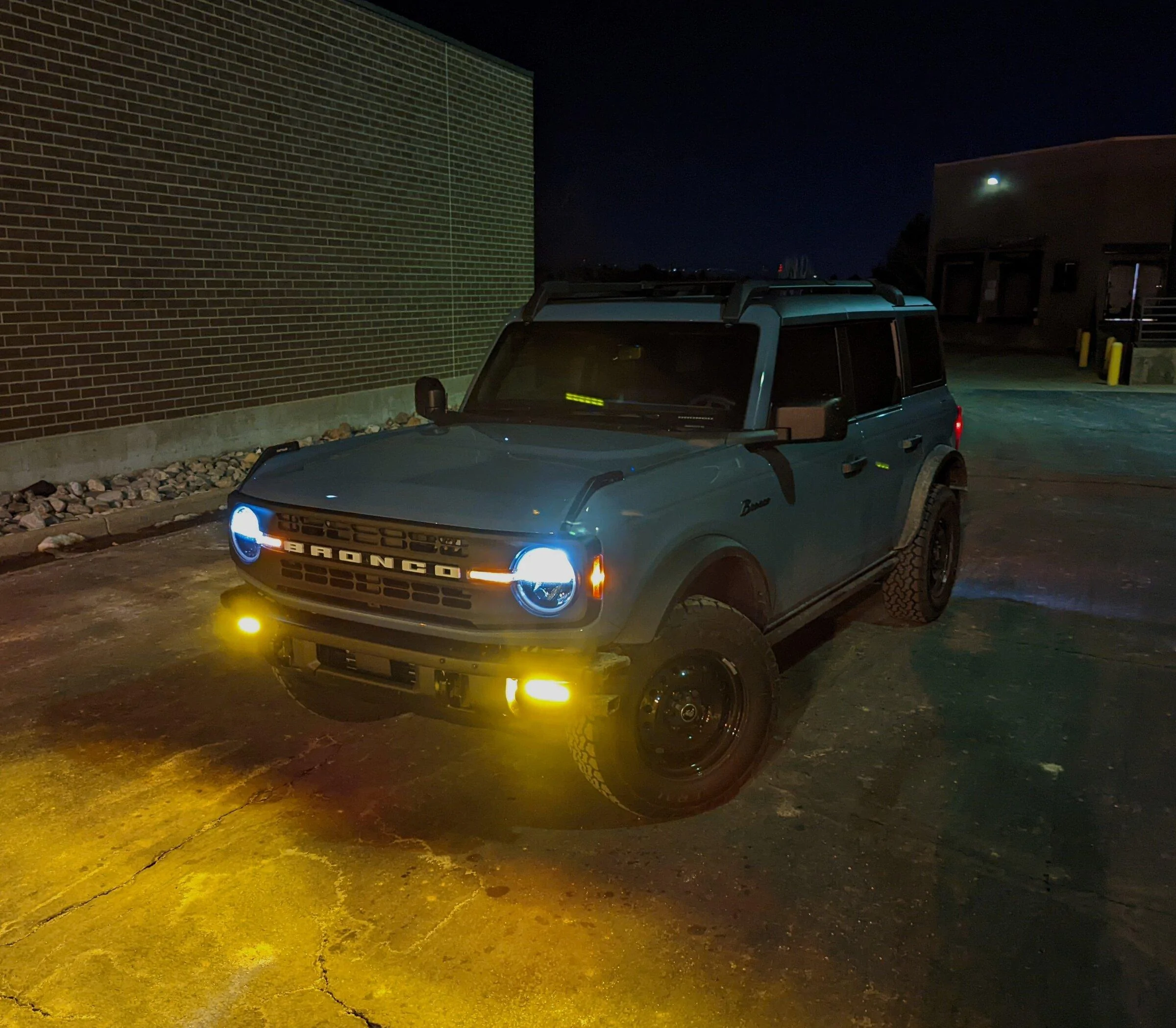 Ford Bronco Fog lights:  Amber or Clear? PXL_20220208_034940763~2