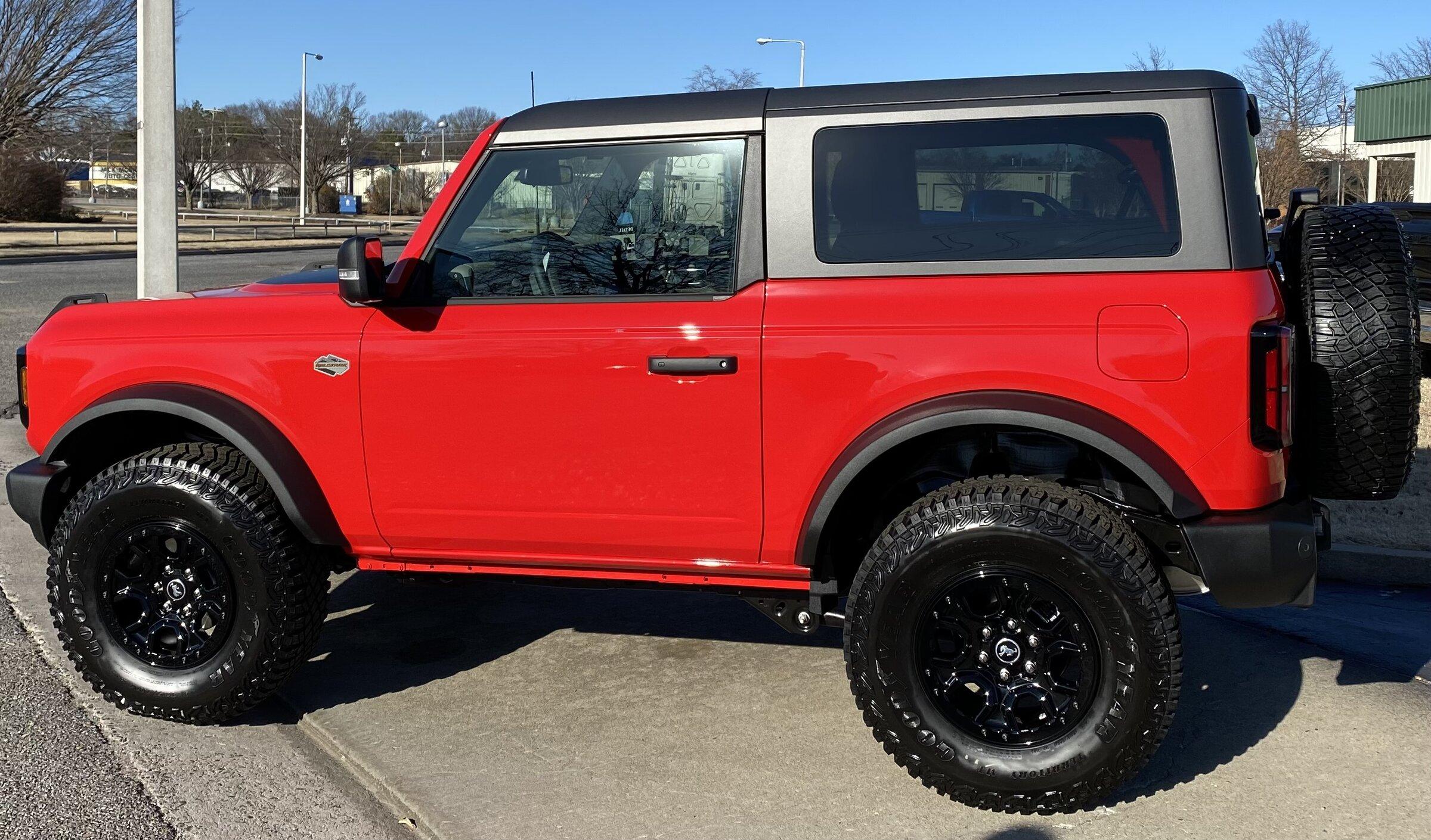 Ford Bronco 🛠 1/3/22 Build Week Group IMG_5661