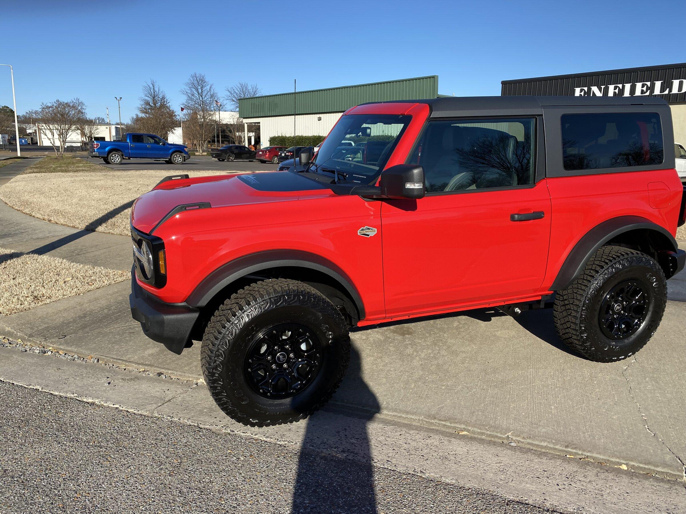 Ford Bronco 🛠 1/3/22 Build Week Group IMG_5666