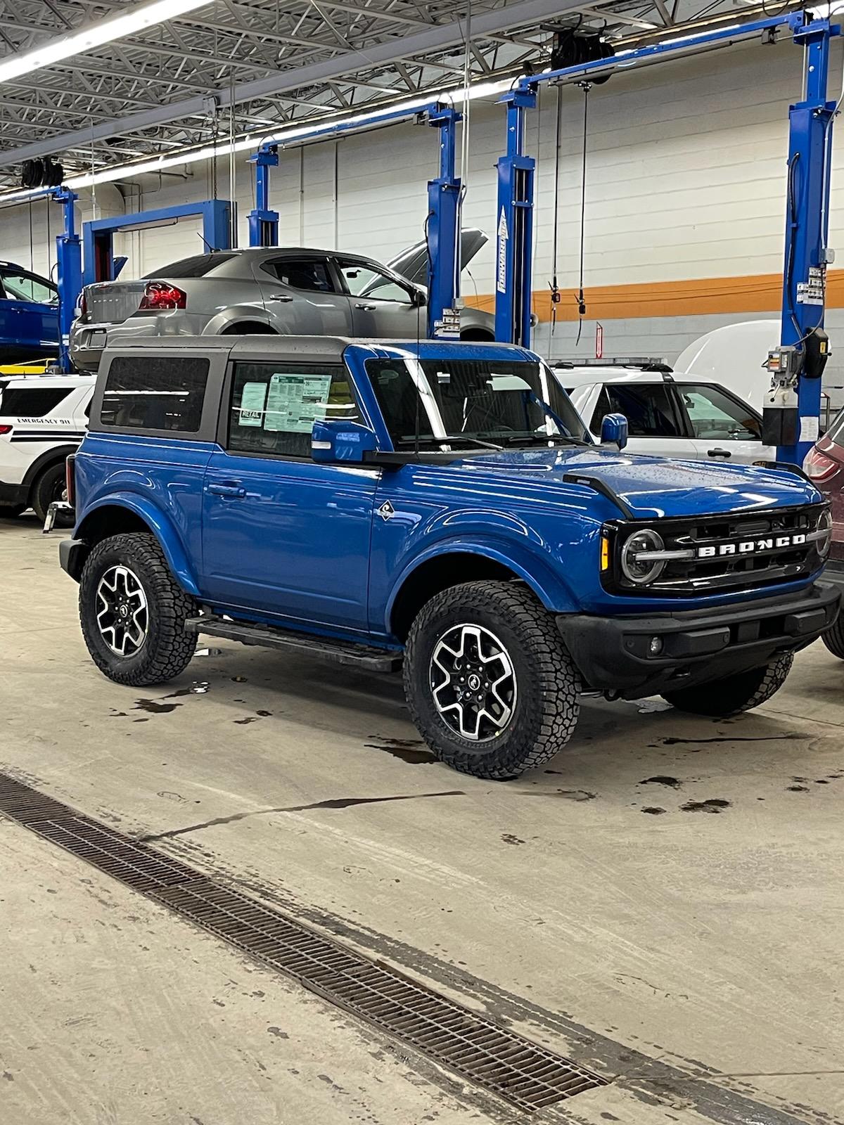 Ford Bronco 🛠 01/24/22 Build Week Group IMG_5489