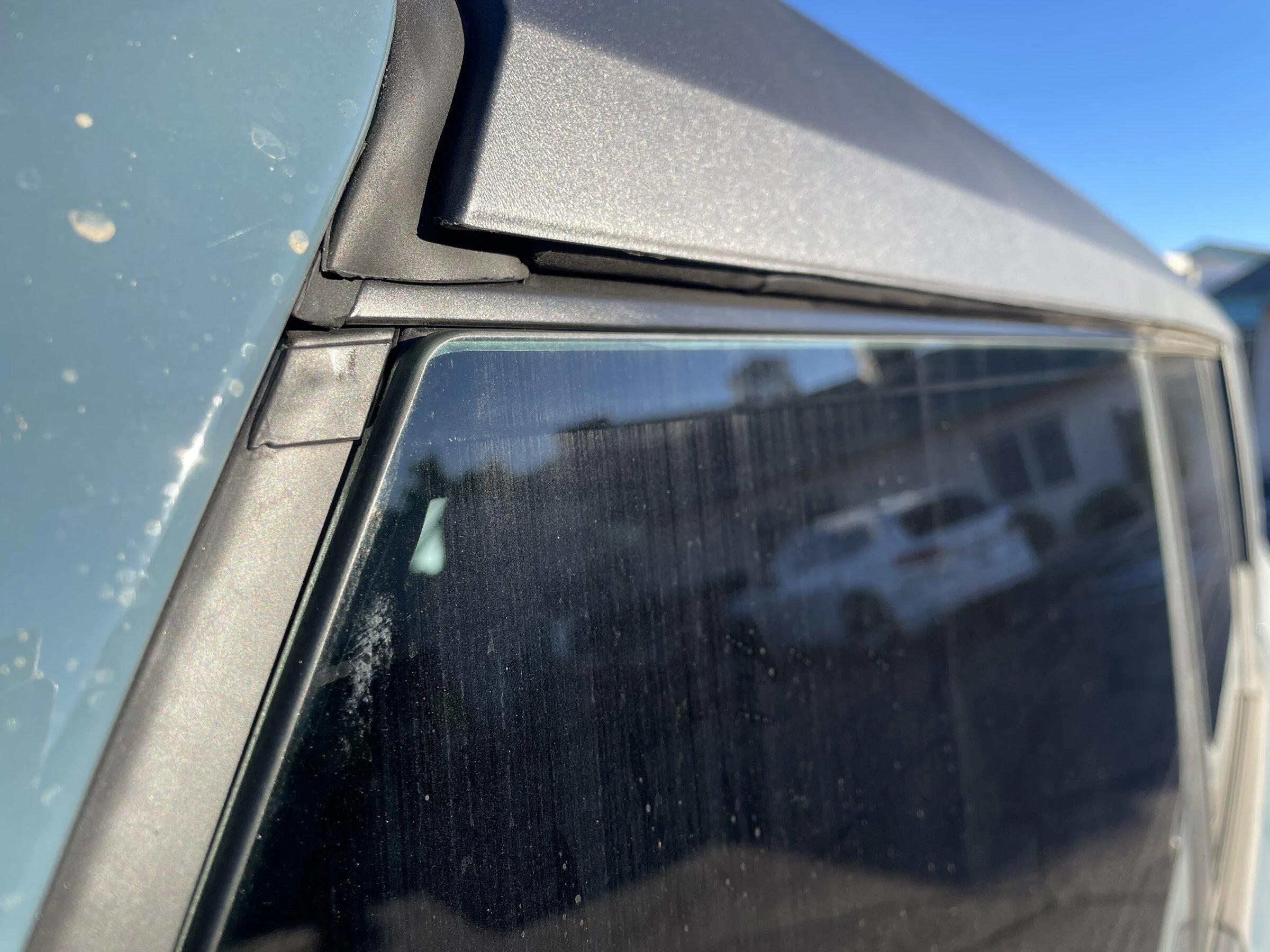 Ford Bronco Intermittent drivers window issue. Doesn’t seal or align 669FFB5E-C0FB-4B53-A674-4AA1294EDF3A