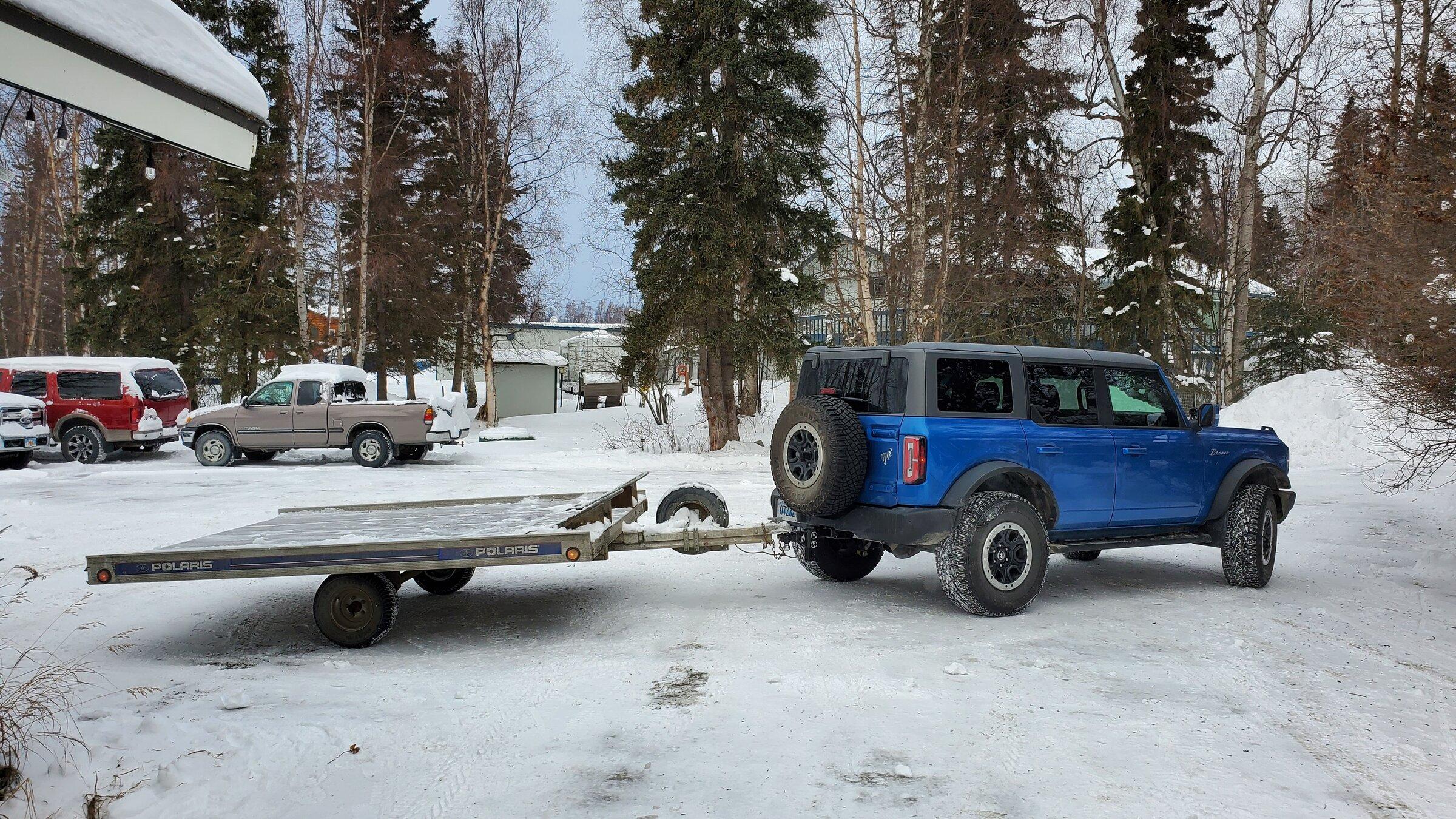 Ford Bronco Adjustable tri-ball hitch that clears the spare 20220211_114338