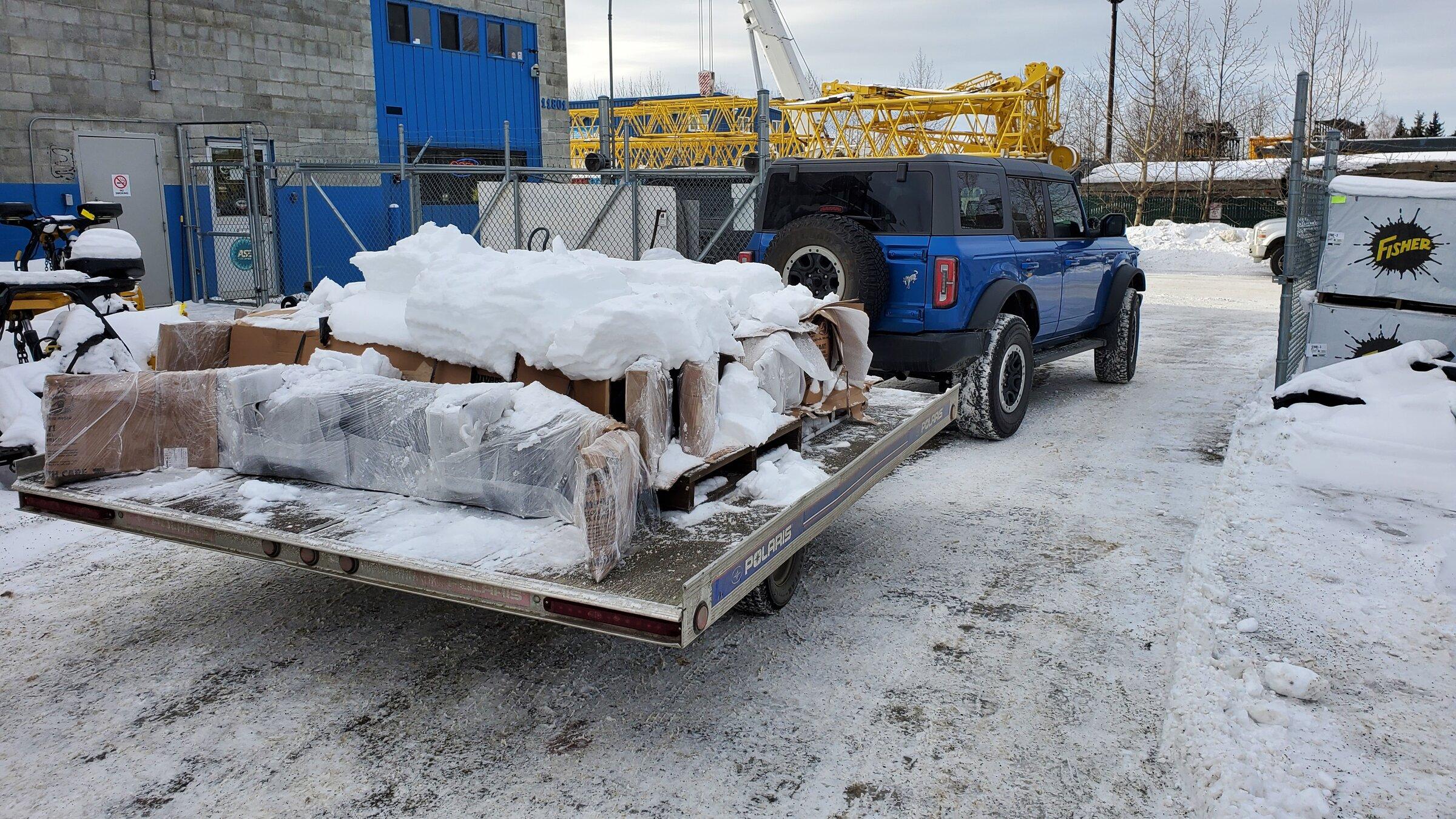Ford Bronco Adjustable tri-ball hitch that clears the spare 20220211_123409
