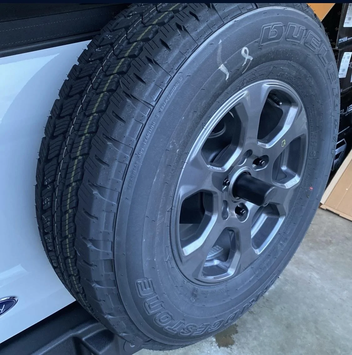 Ford Bronco Big Bend Wheels and Tires 5CFCC0E6-65BD-4C71-9FA6-210BE0E9411C